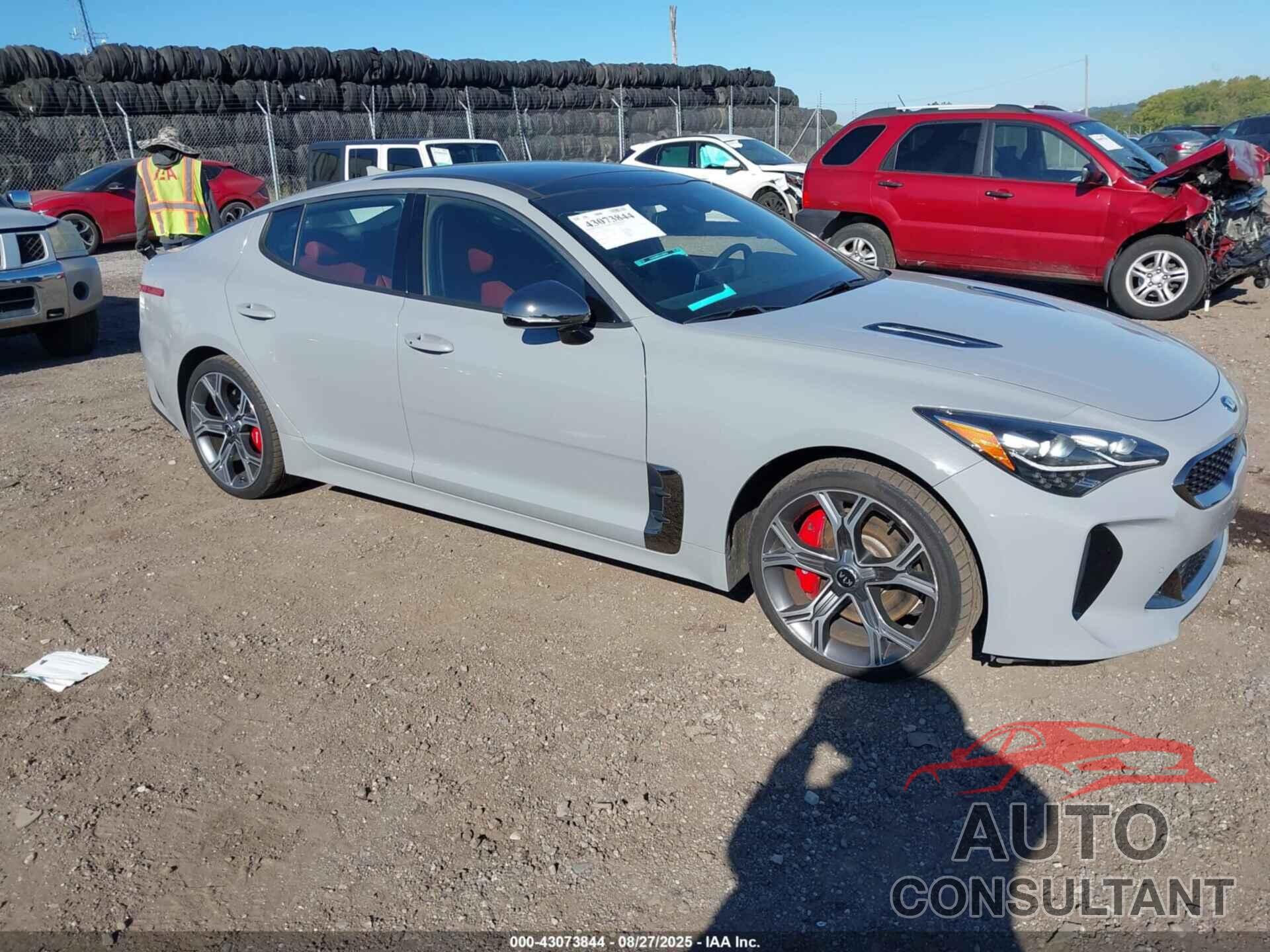 KIA STINGER 2020 - KNAE45LC2L6075990