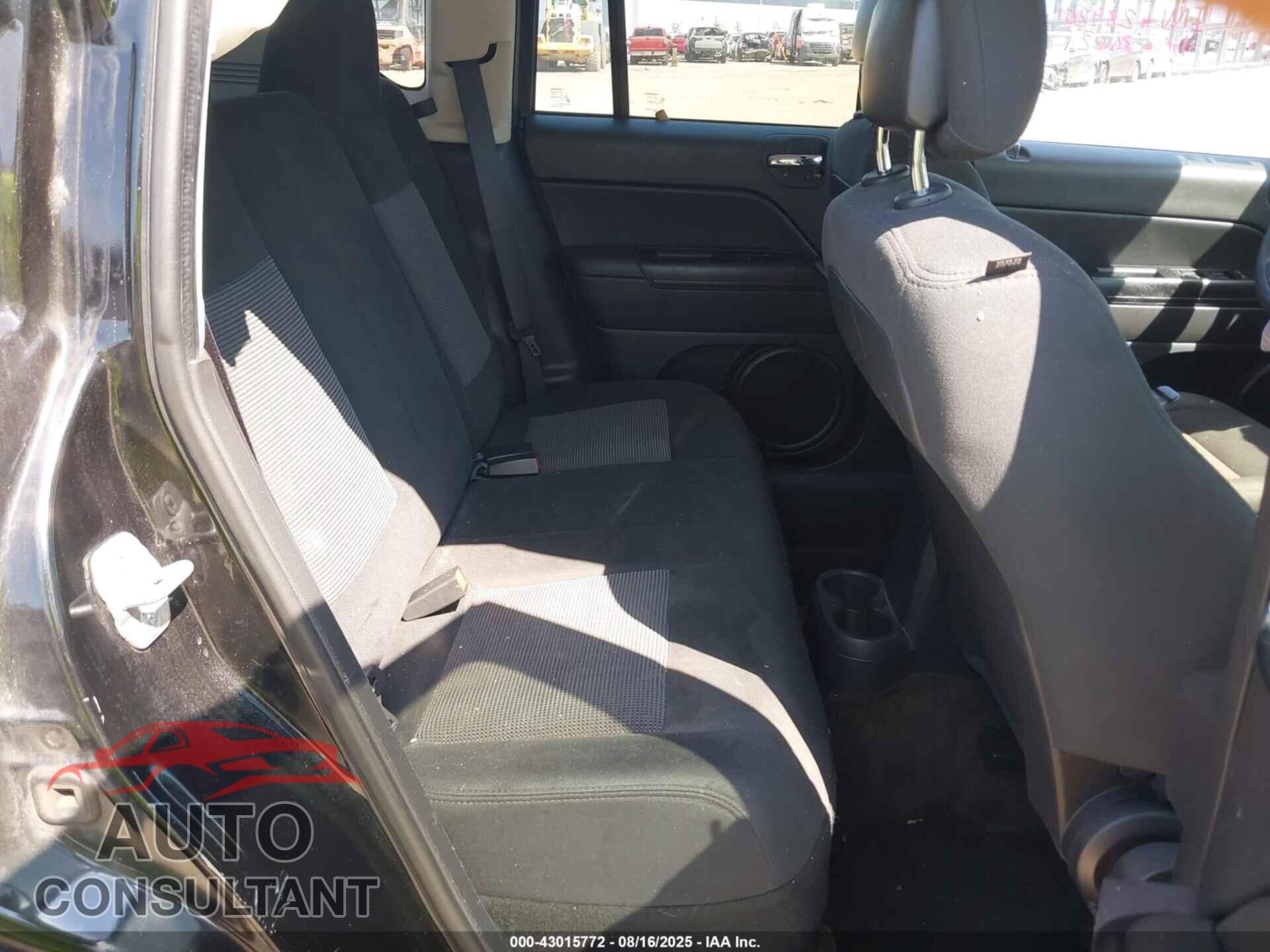JEEP COMPASS 2014 - 1C4NJCBA4ED843662