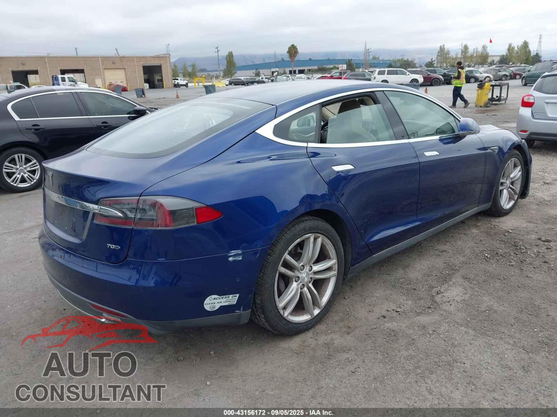 TESLA MODEL S 2015 - 5YJSA1S28FF091829