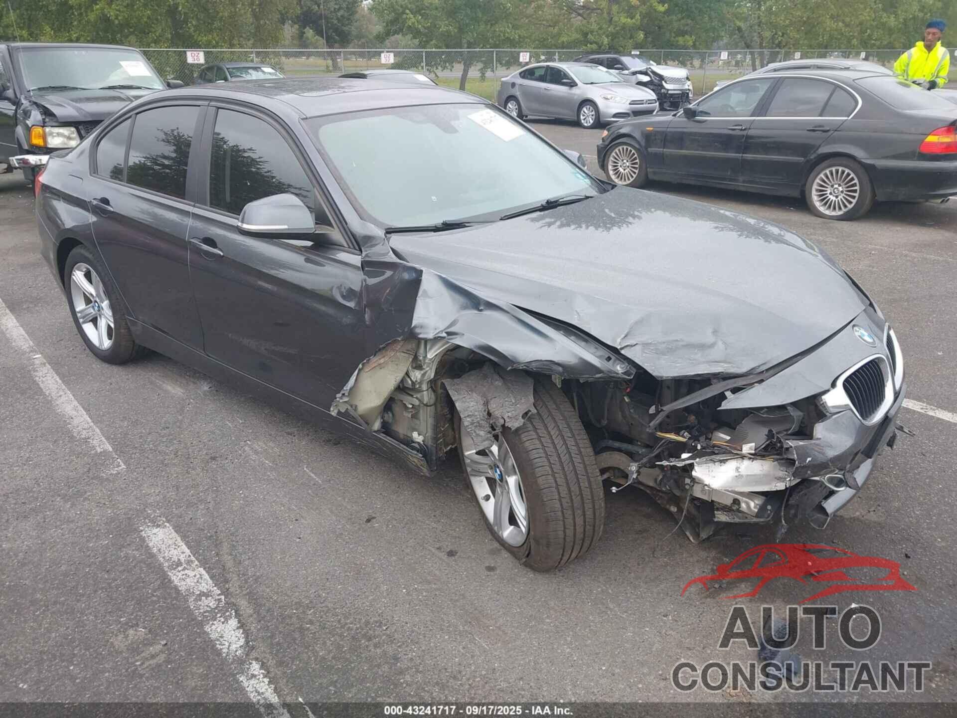 BMW 328I 2014 - WBA3B5G53ENS09343