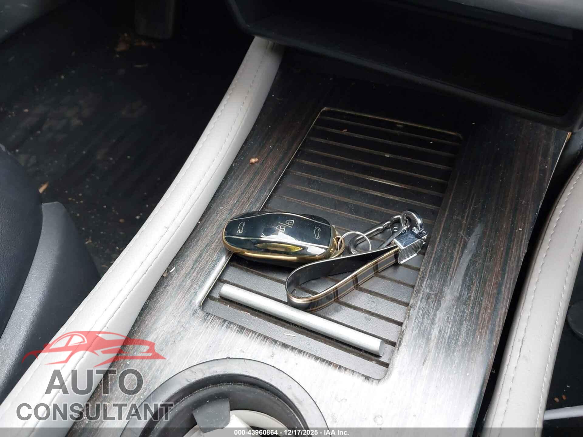 TESLA MODEL S 2013 - 5YJSA1DP6DFP26164