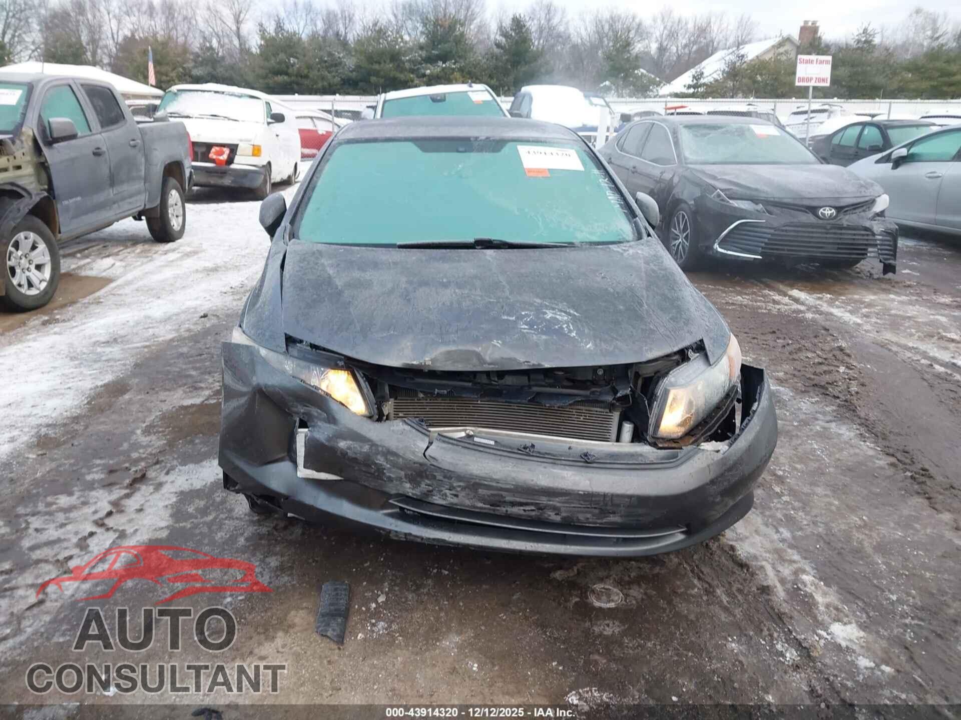 HONDA CIVIC 2012 - 2HGFB2F63CH329207