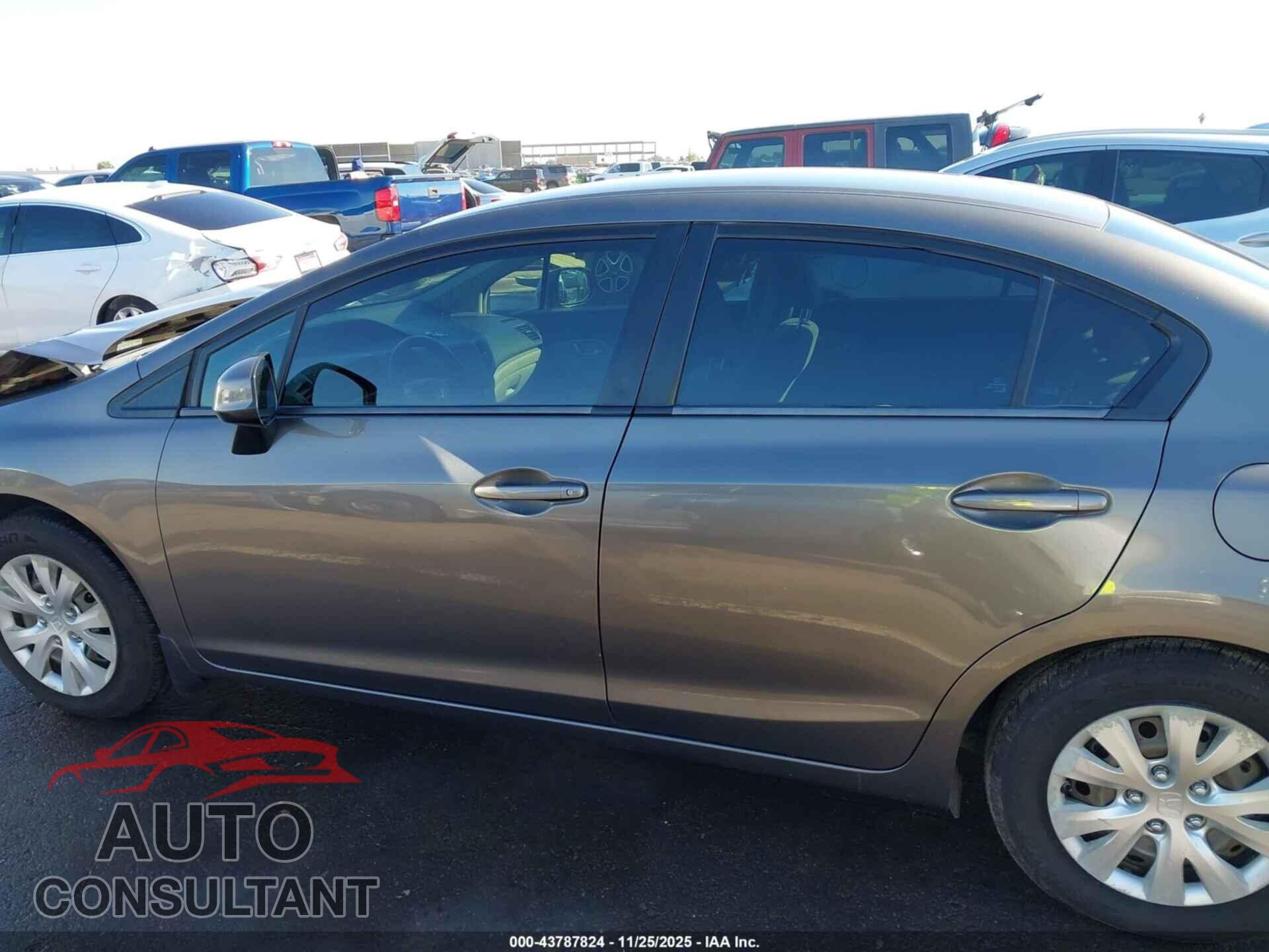 HONDA CIVIC 2012 - 19XFB2F55CE328772