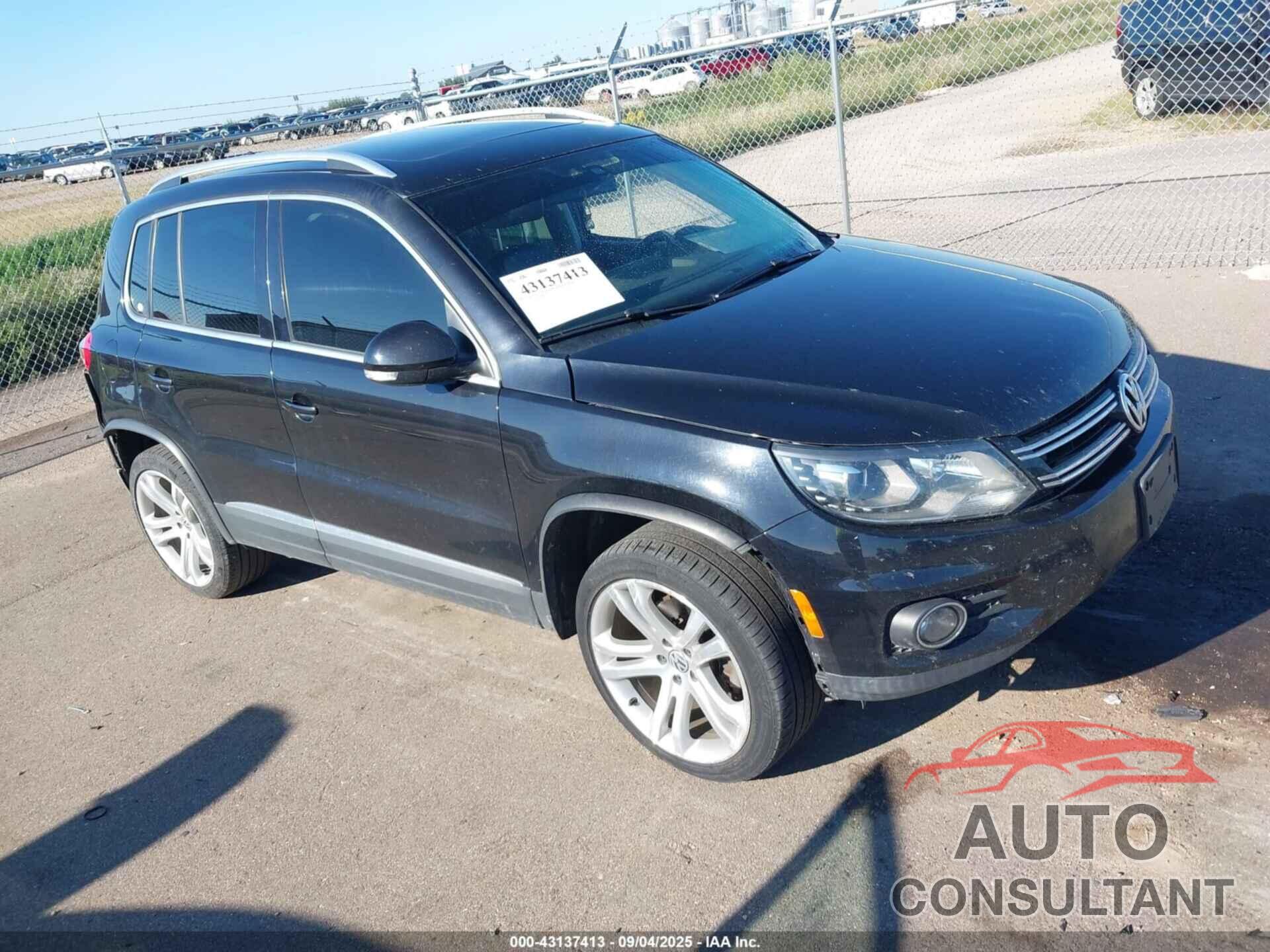 VOLKSWAGEN TIGUAN 2016 - WVGBV7AX2GW537535