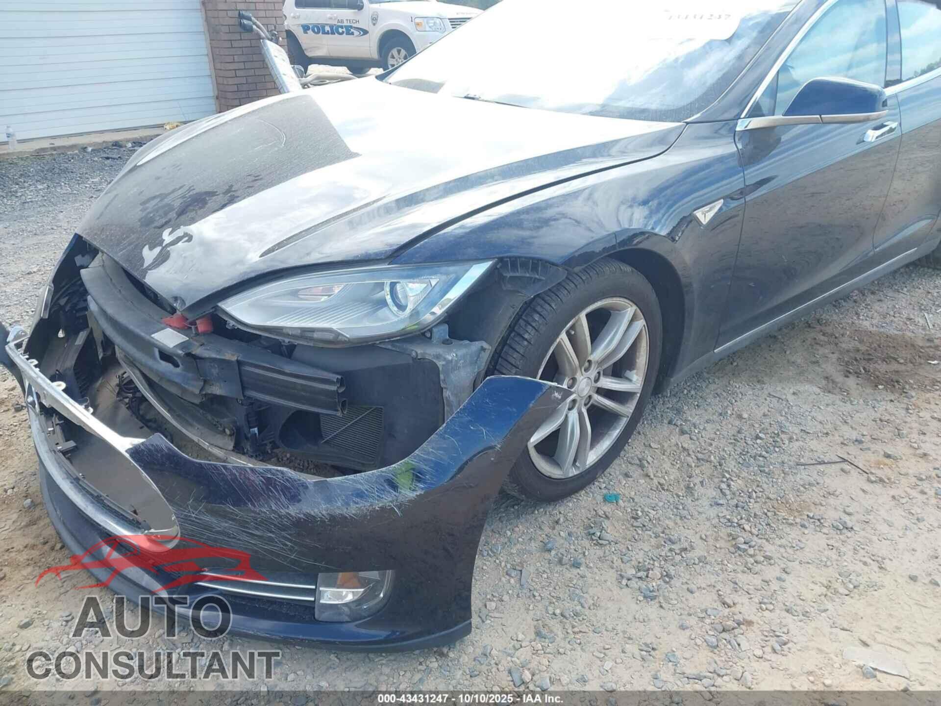 TESLA MODEL S 2012 - 5YJSA1DN7CFP01626