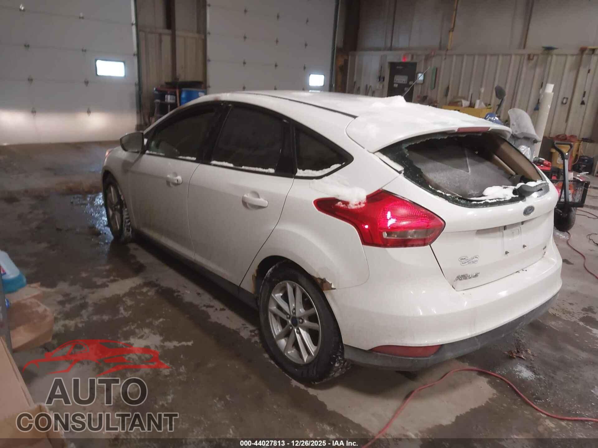 FORD FOCUS 2018 - 1FADP3K26JL250989