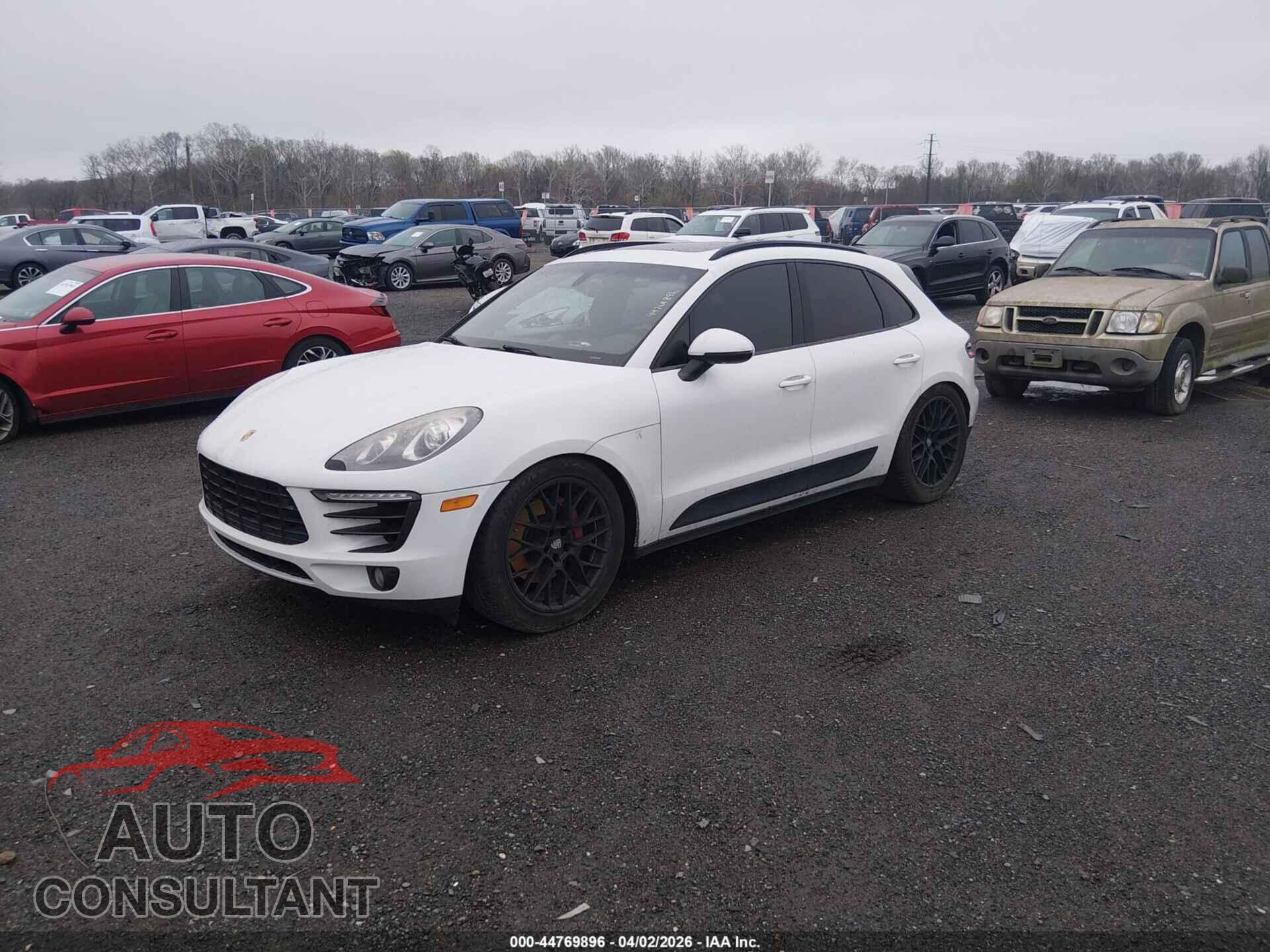 PORSCHE MACAN 2015 - WP1AB2A55FLB57677