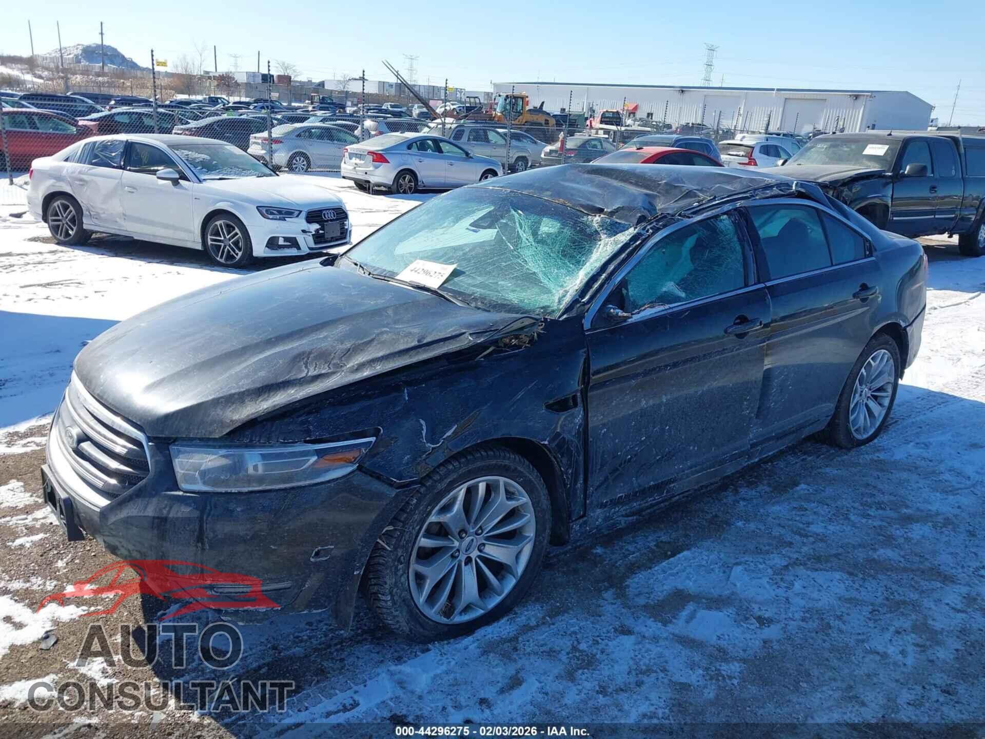FORD TAURUS 2017 - 1FAHP2F83HG113716