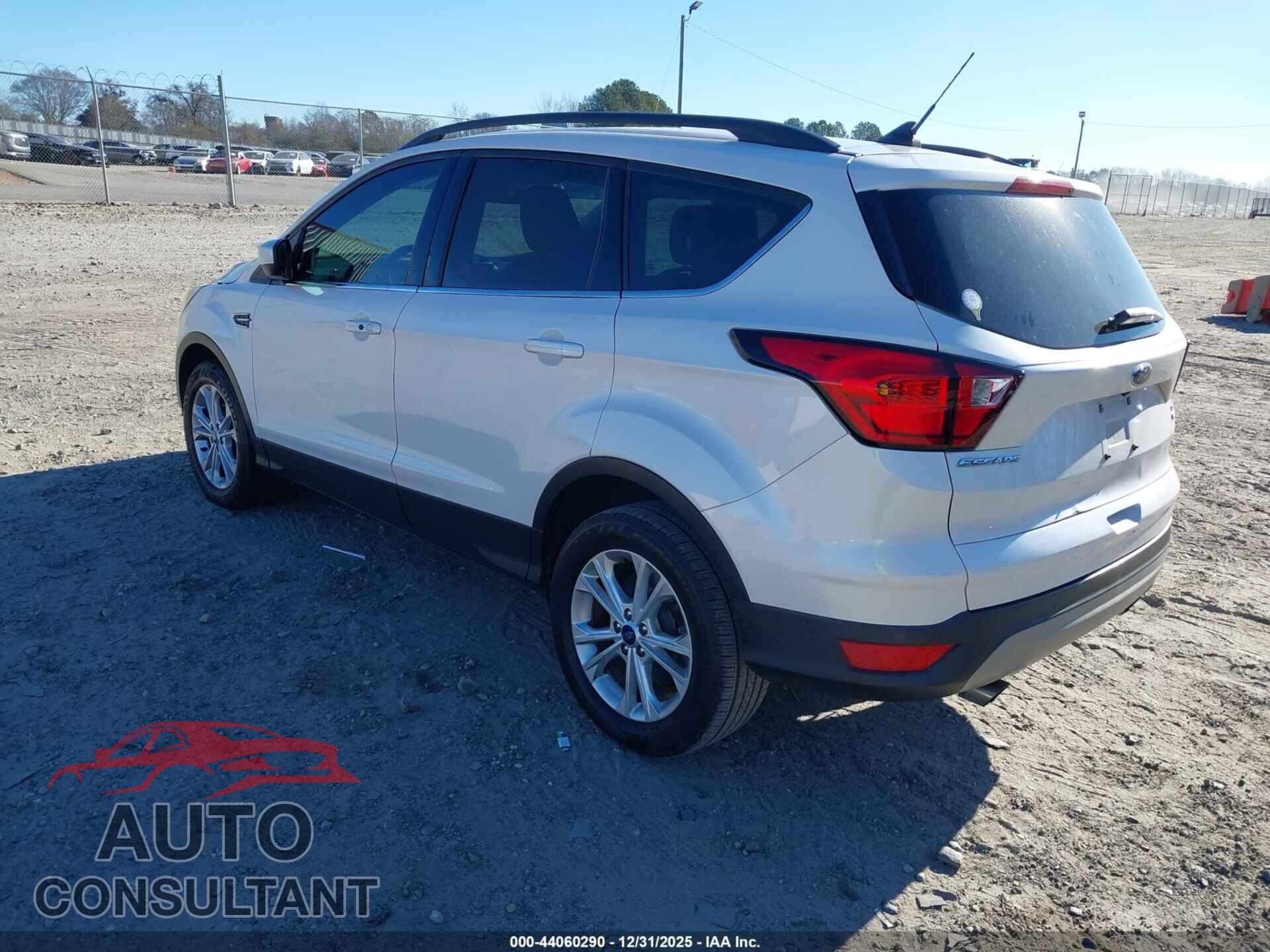 FORD ESCAPE 2019 - 1FMCU0HD3KUA87506