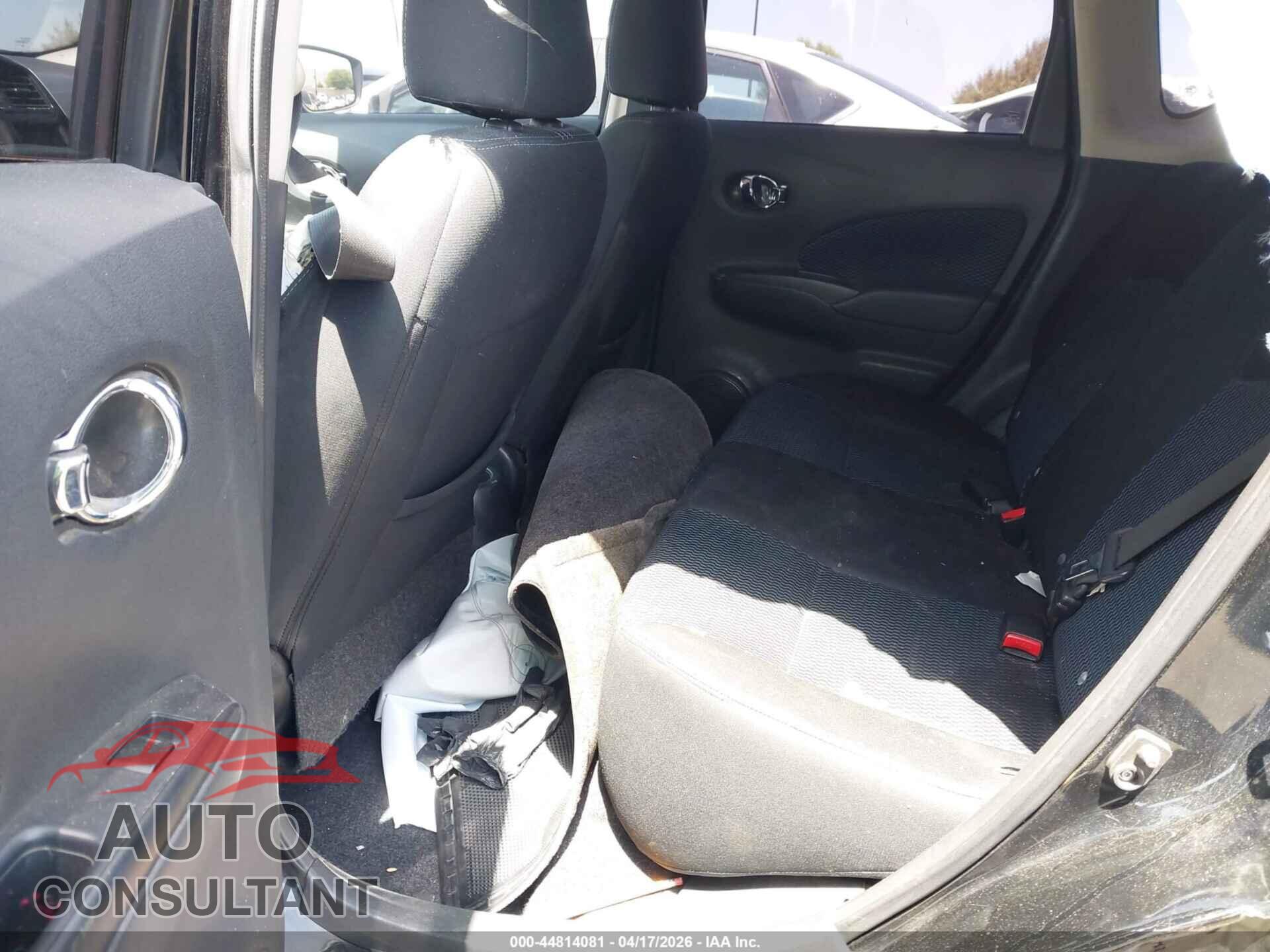 NISSAN VERSA NOTE 2015 - 3N1CE2CP5FL368109