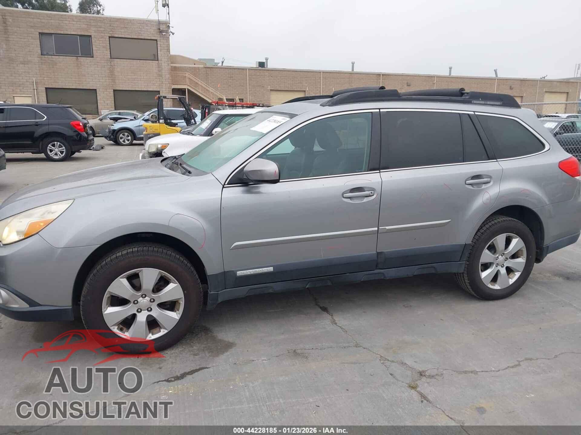 SUBARU OUTBACK 2011 - 4S4BRBLC4B3396723
