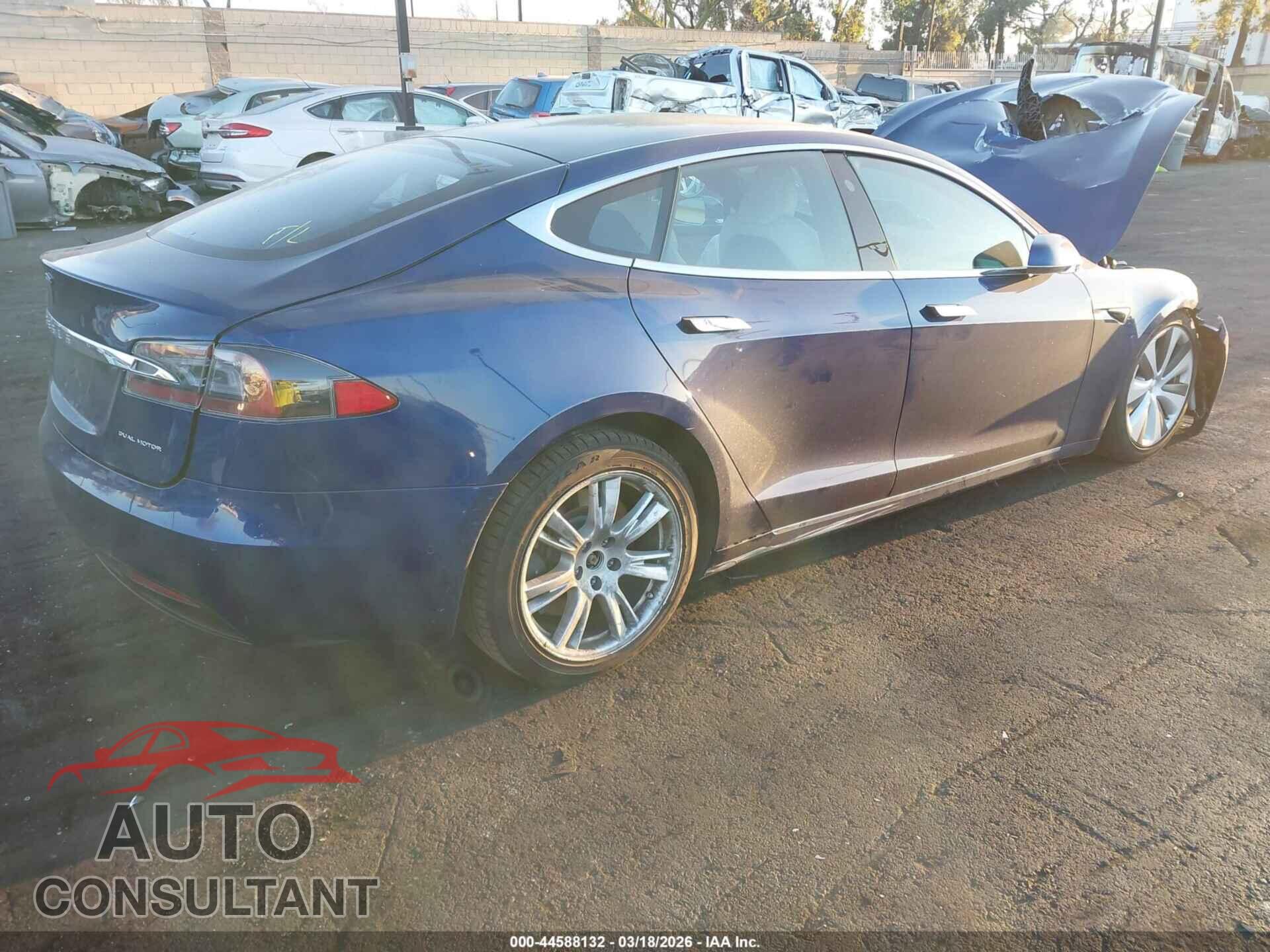 TESLA MODEL S 2020 - 5YJSA1E28LF411853