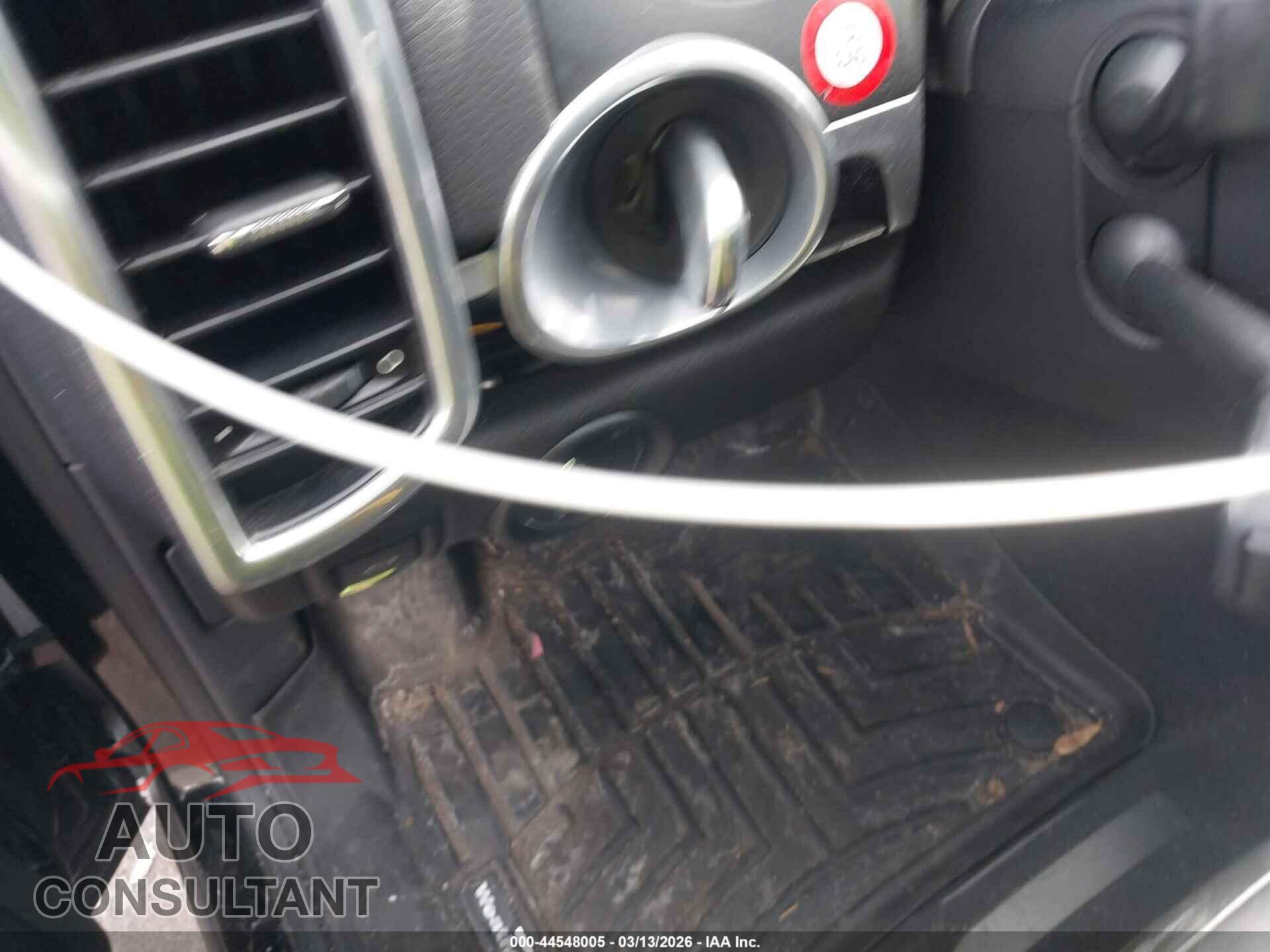 PORSCHE CAYENNE 2016 - WP1AA2A2XGLA08577