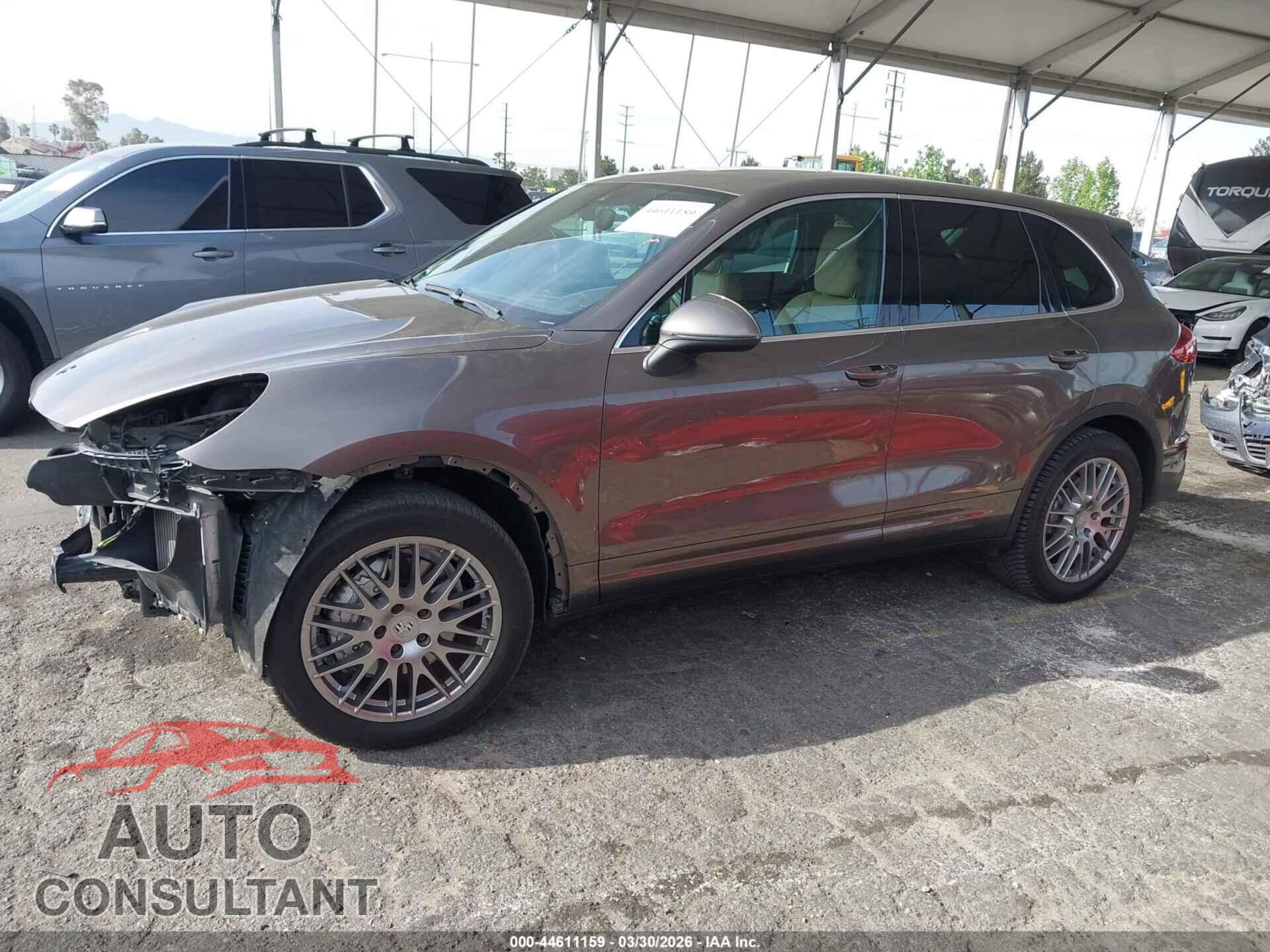 PORSCHE CAYENNE 2016 - WP1AB2A27GLA93021