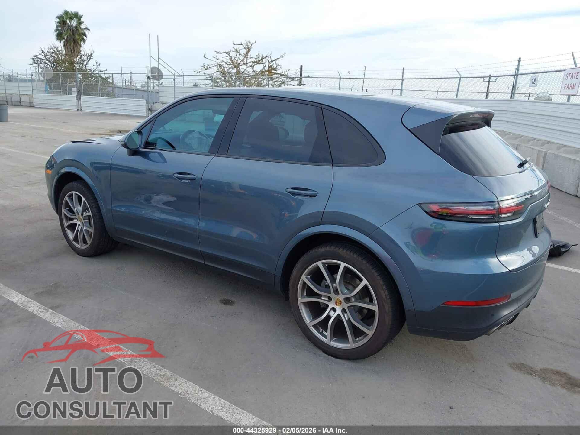 PORSCHE CAYENNE 2019 - WP1AB2AY9KDA63641