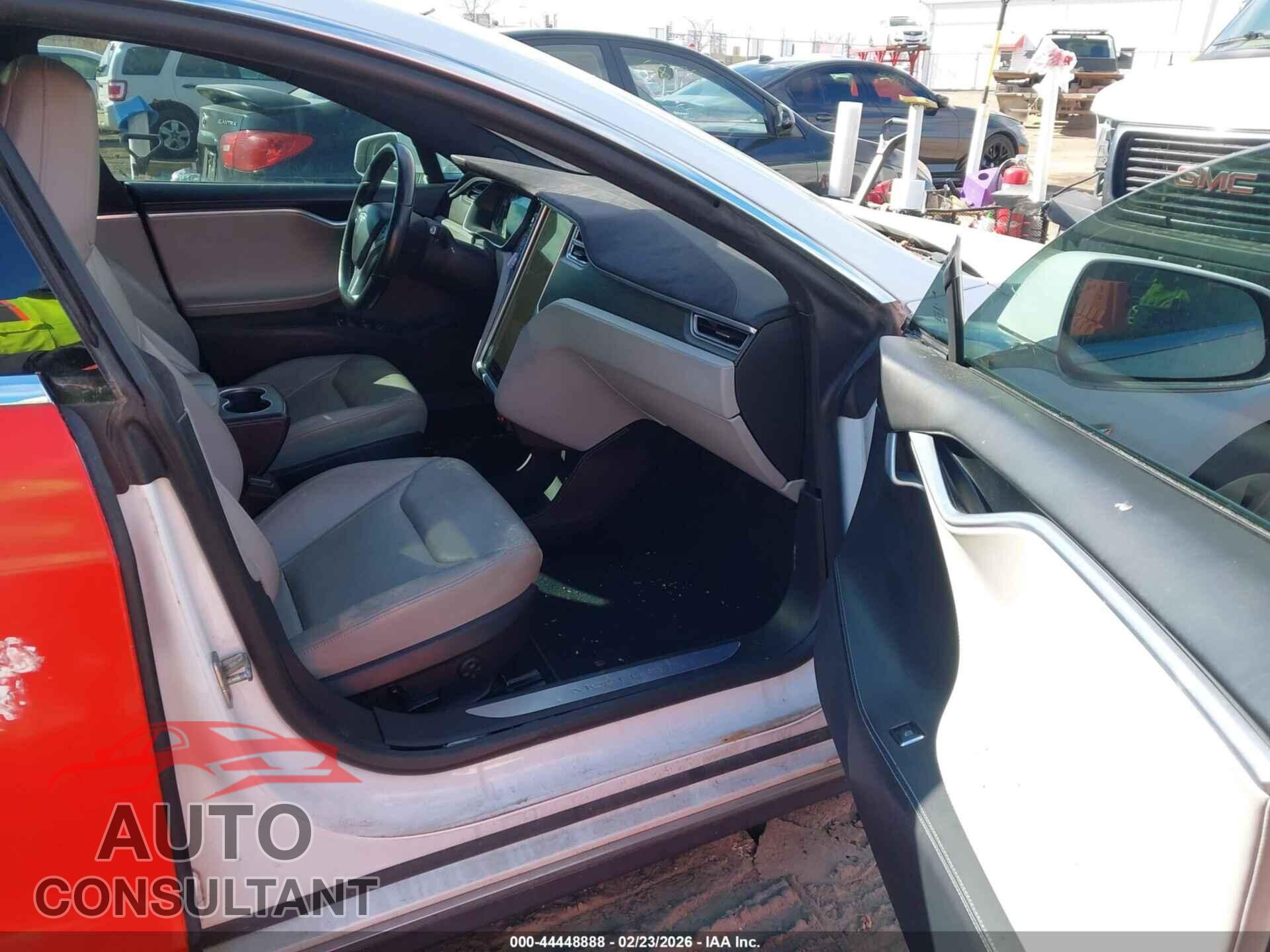 TESLA MODEL S 2016 - 5YJSA1E49GF126764