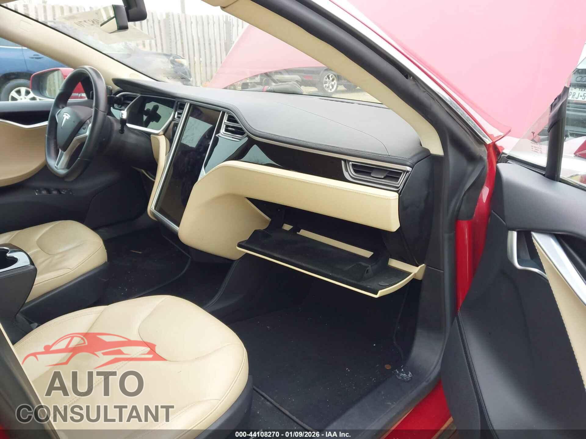 TESLA MODEL S 2013 - 5YJSA1DG4DFP20394