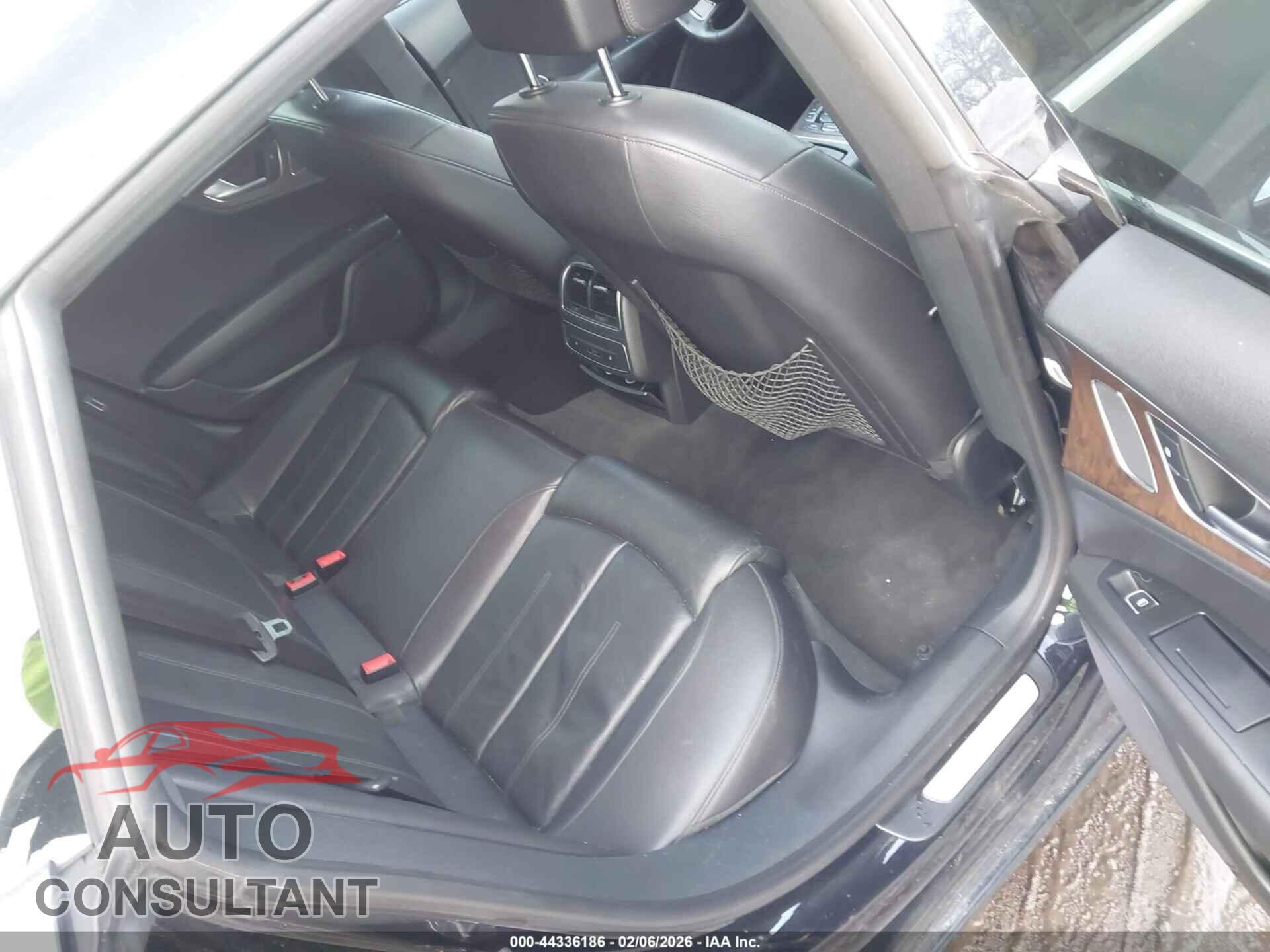 AUDI A7 2013 - WAUYGAFC8DN078957