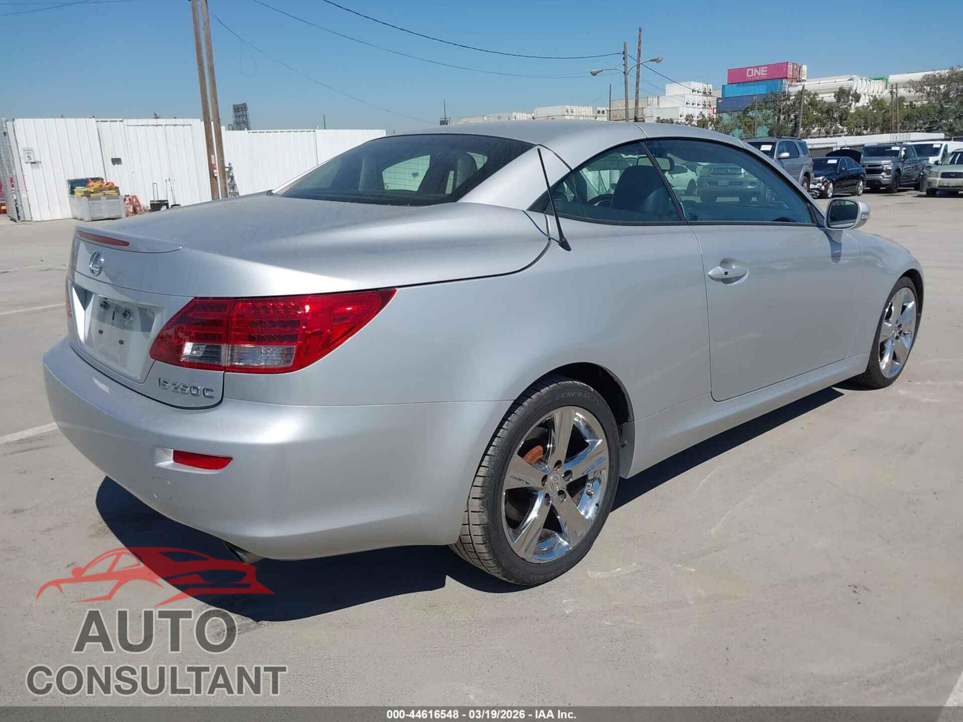 LEXUS IS 250C 2012 - JTHFF2C25C2524804