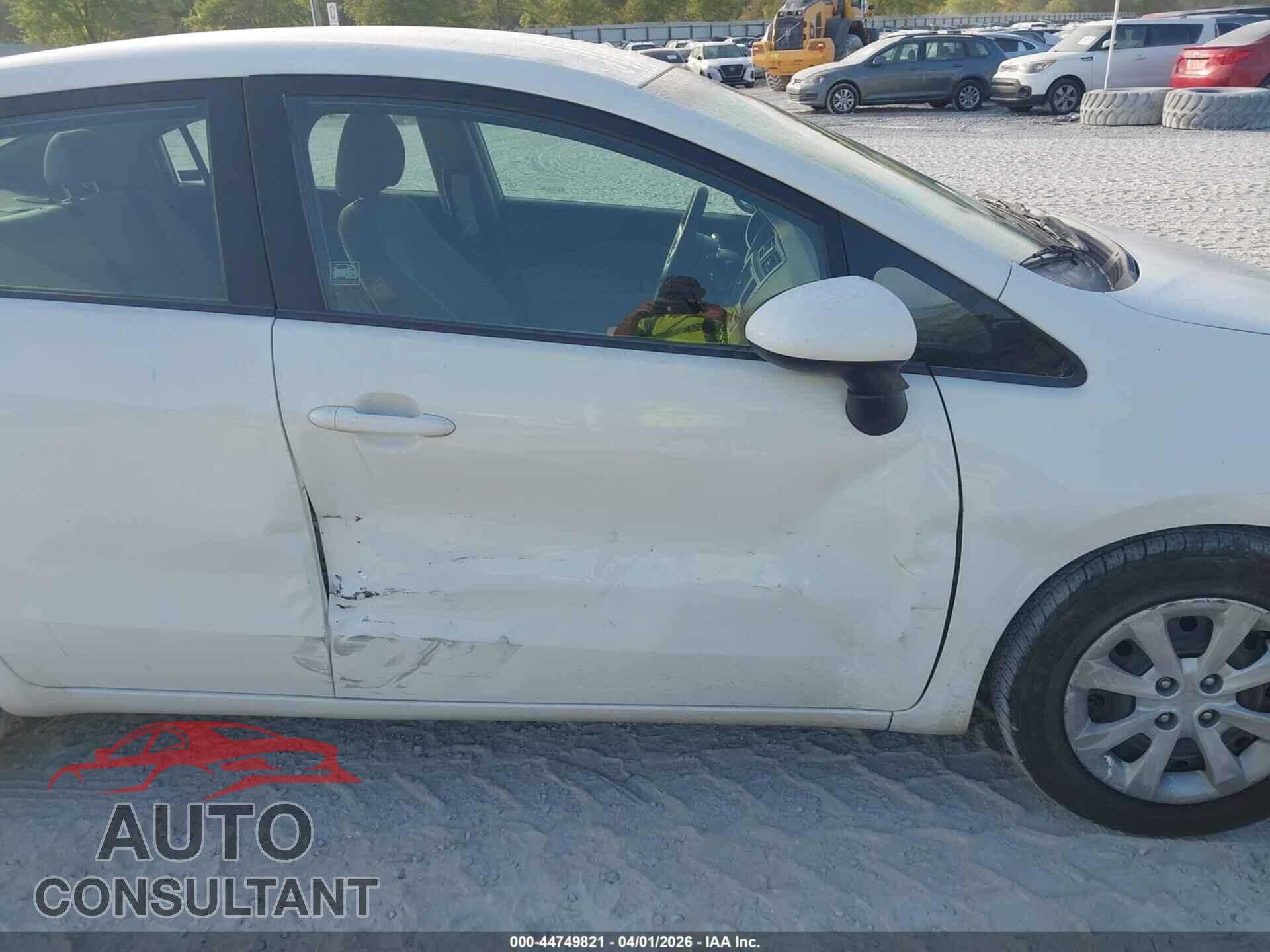 KIA RIO 2014 - KNADM4A38E6361662