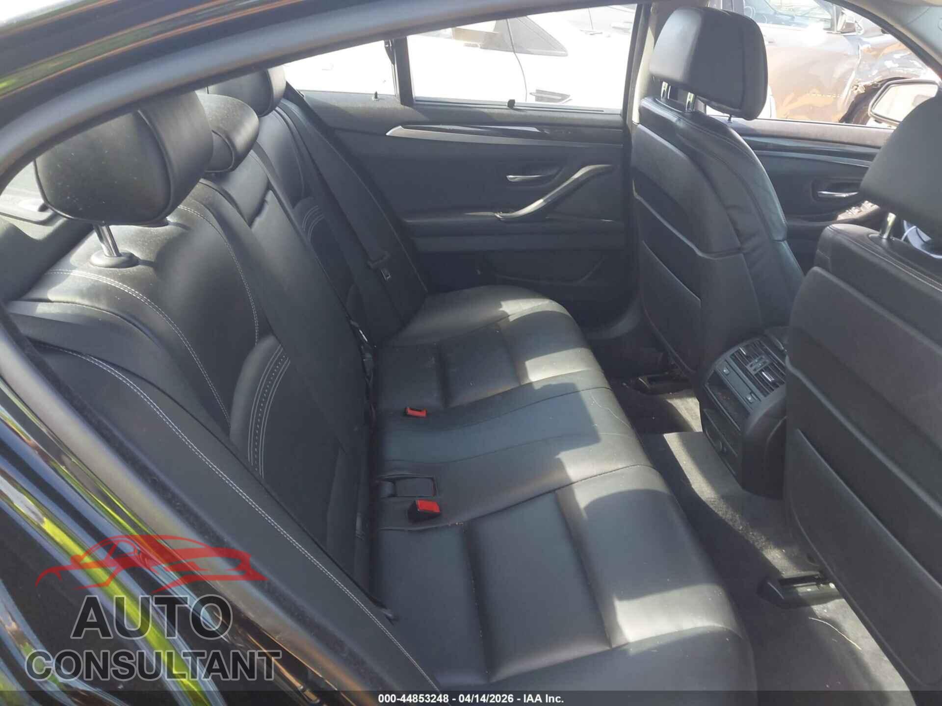BMW 528I 2015 - WBA5A7C53FD625137