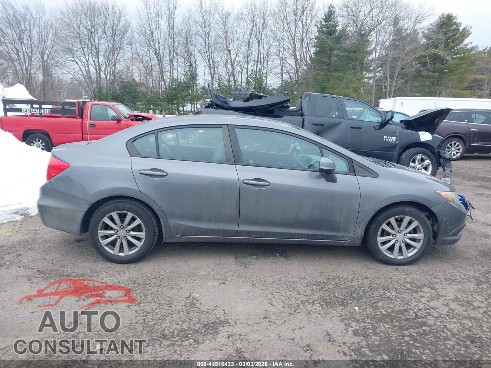 HONDA CIVIC 2012 - 2HGFB2F94CH545268