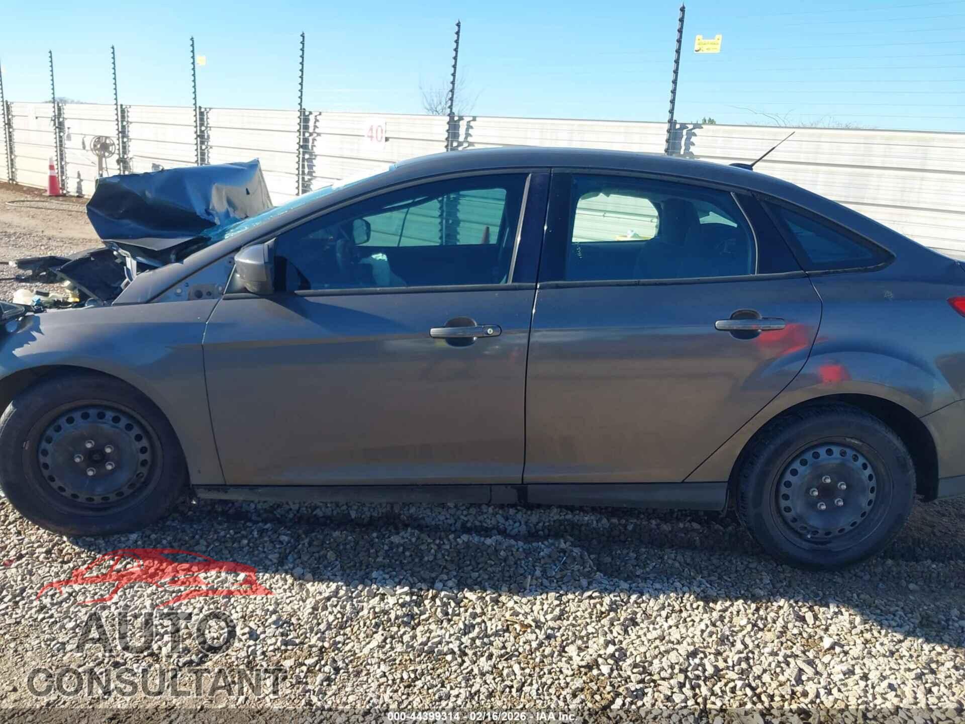 FORD FOCUS 2012 - 1FAHP3F22CL179840