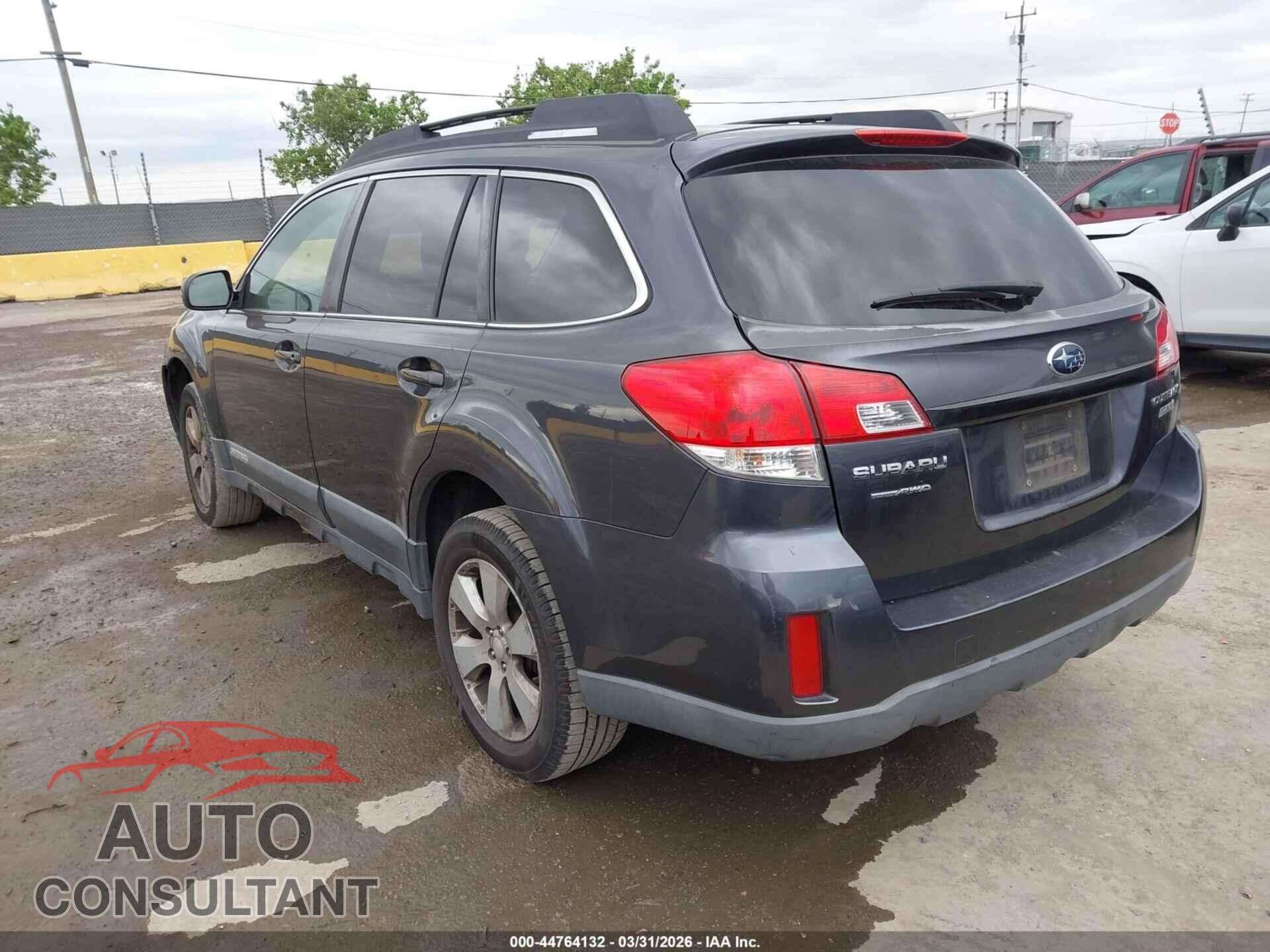 SUBARU OUTBACK 2010 - 4S4BRBGC8A3357982