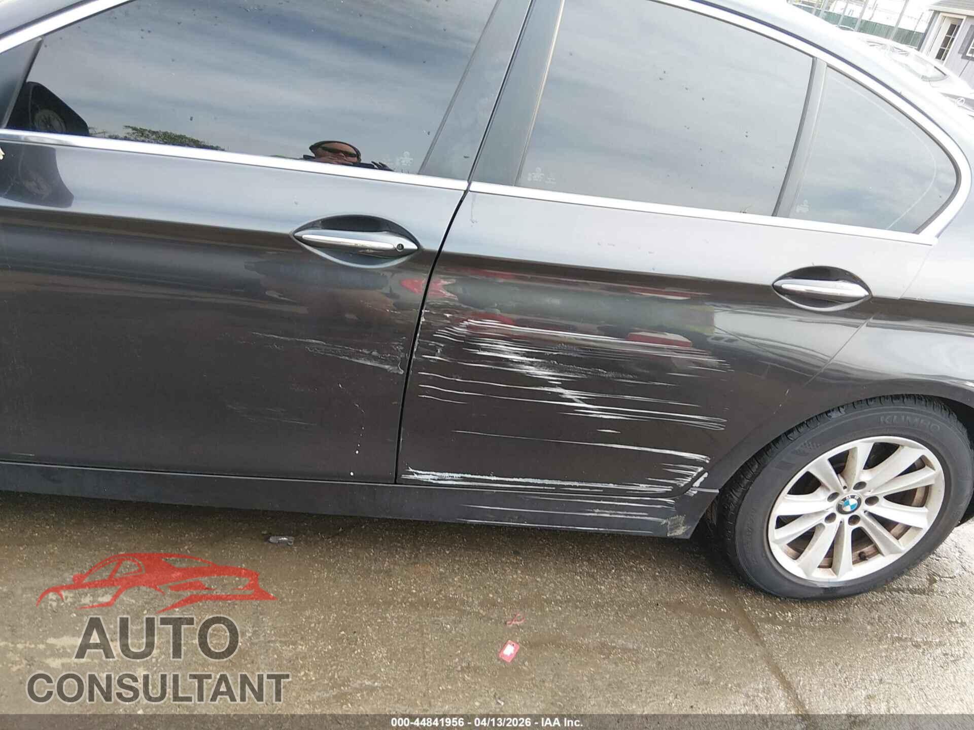 BMW 528I 2015 - WBA5A7C50FD620932
