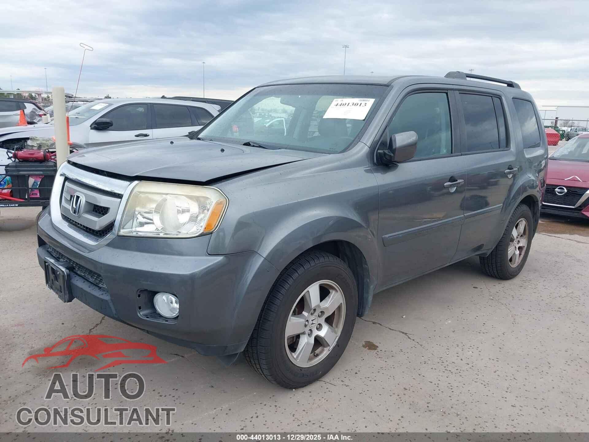 HONDA PILOT 2011 - 5FNYF4H54BB078732
