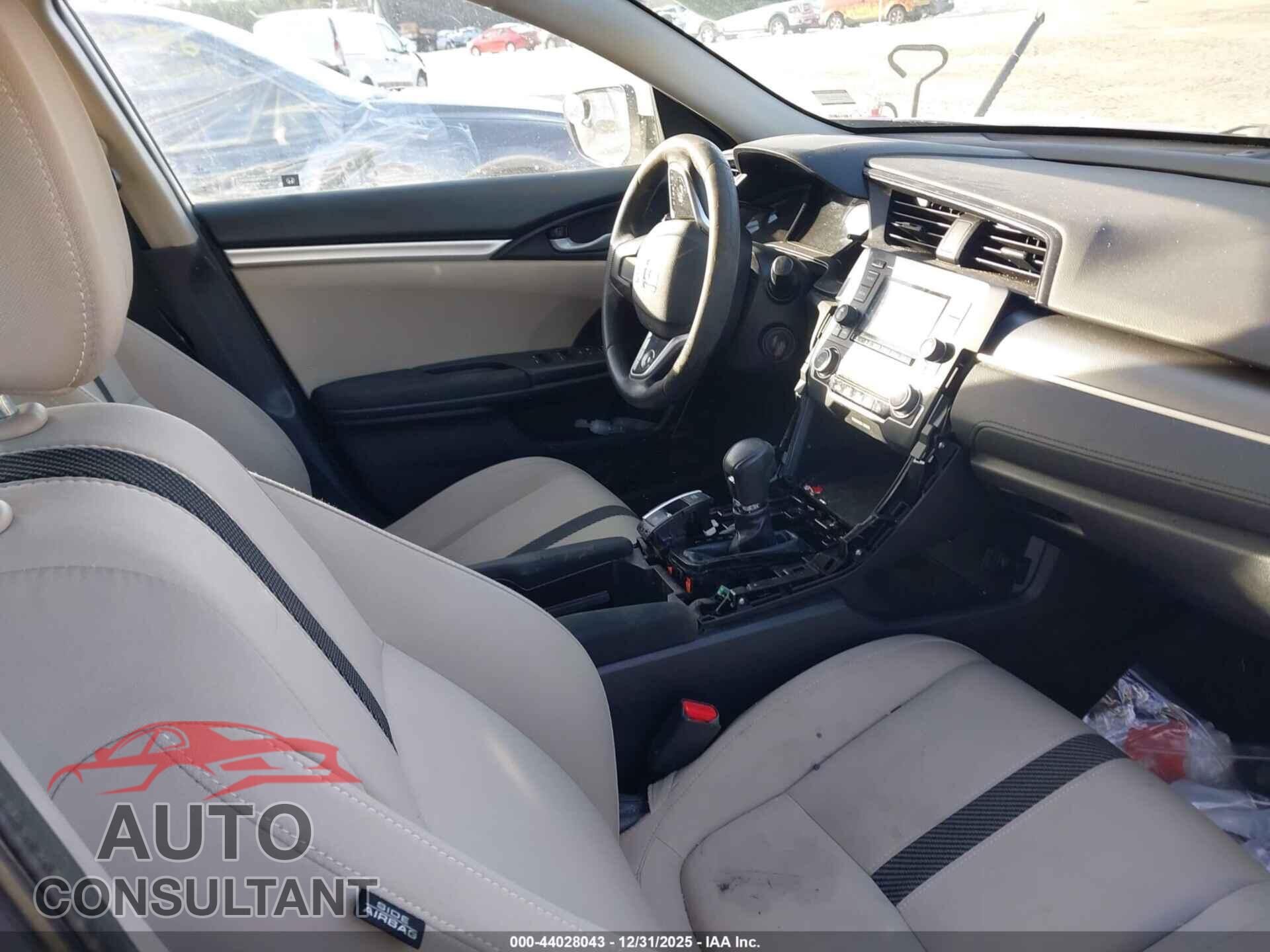 HONDA CIVIC 2017 - 2HGFC2F58HH513358