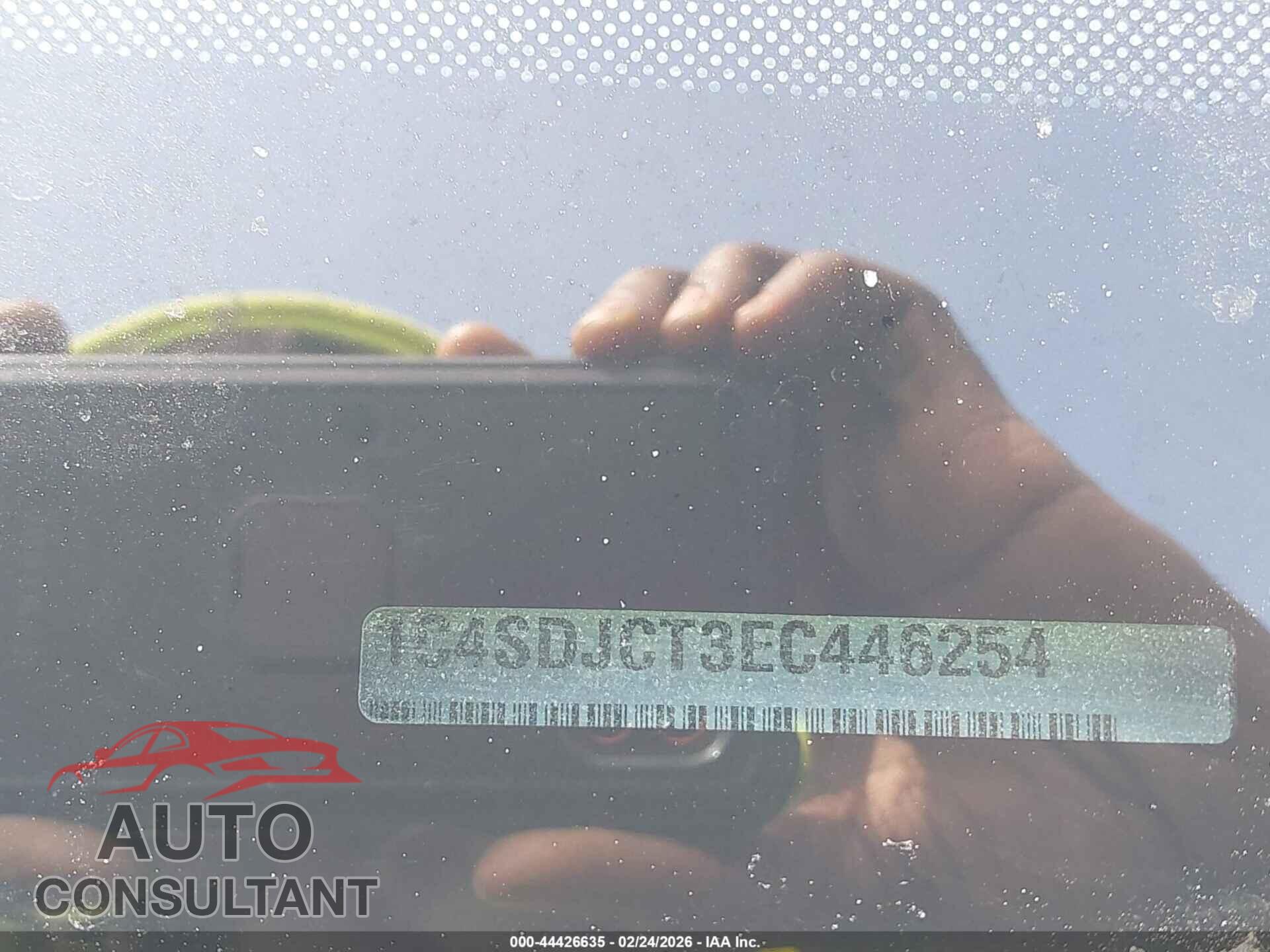 DODGE DURANGO 2014 - 1C4SDJCT3EC446254
