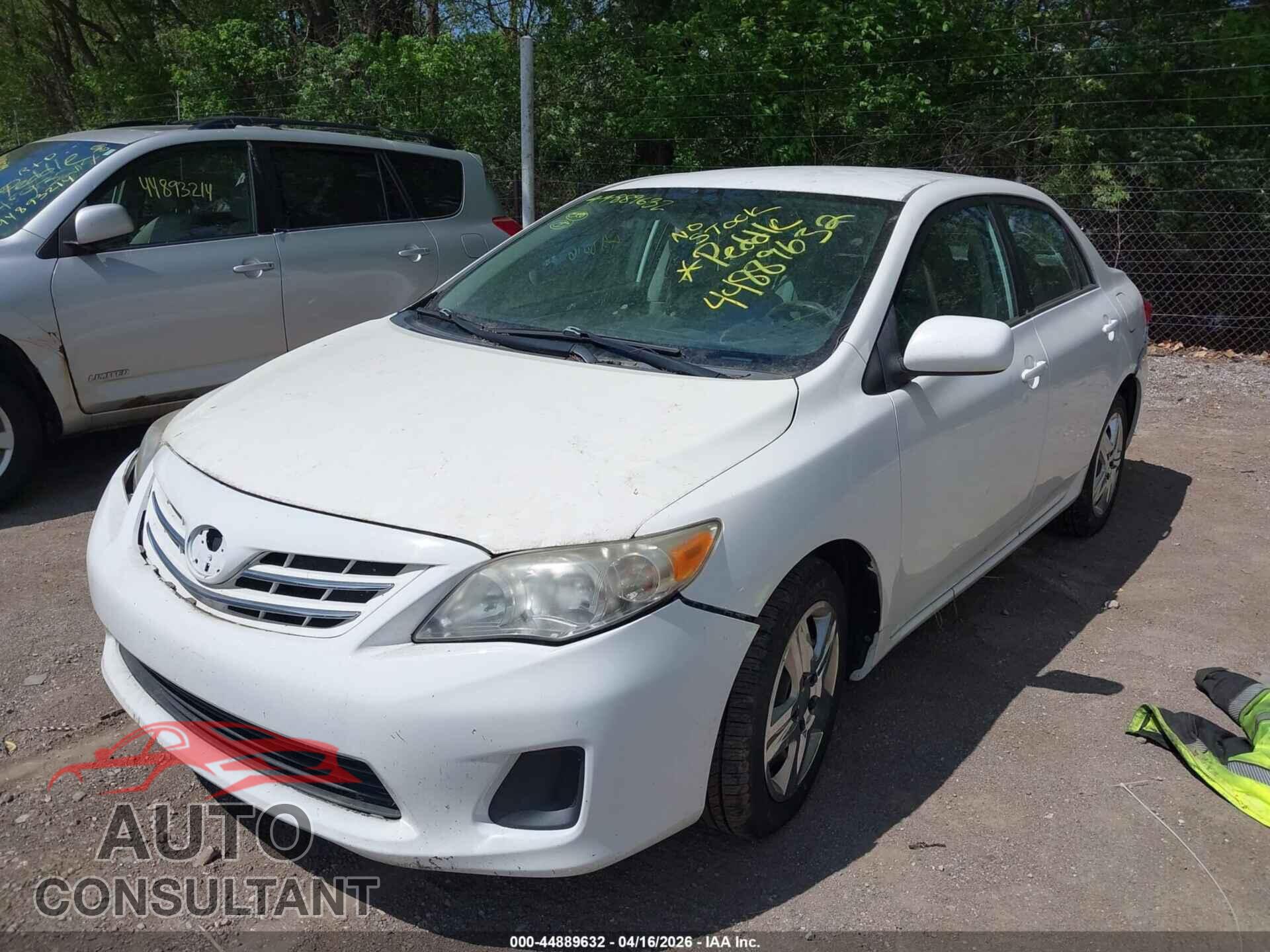 TOYOTA COROLLA 2013 - 2T1BU4EEXDC014833