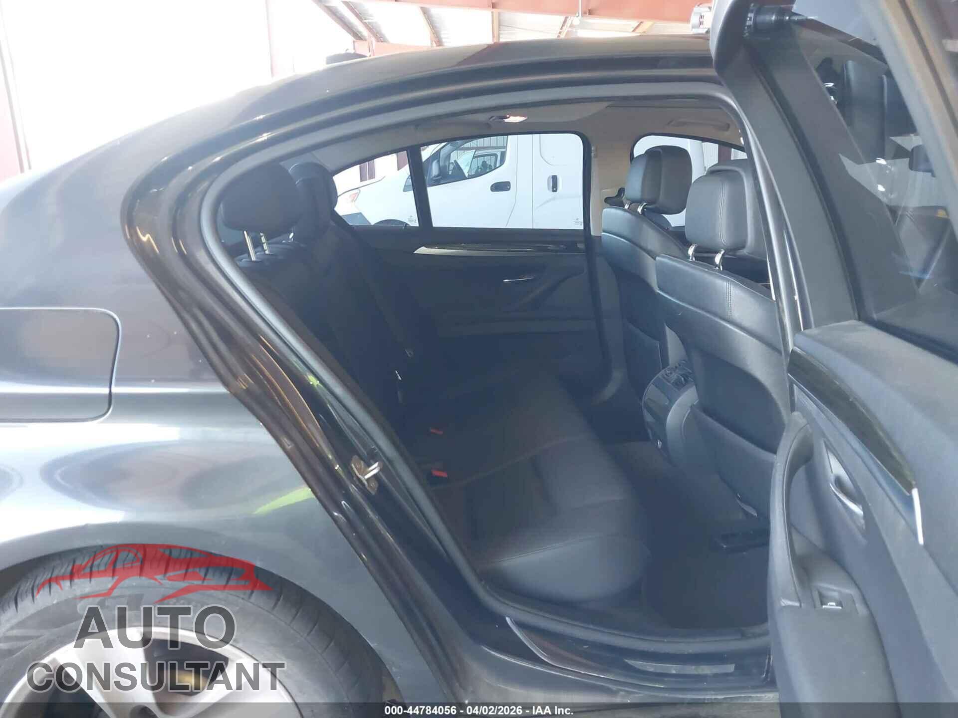 BMW 528I 2013 - WBAXG5C51DD229961