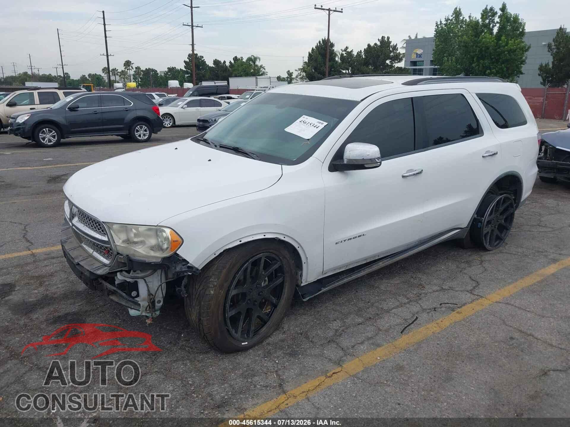 DODGE DURANGO 2013 - 1C4SDHET5DC689147
