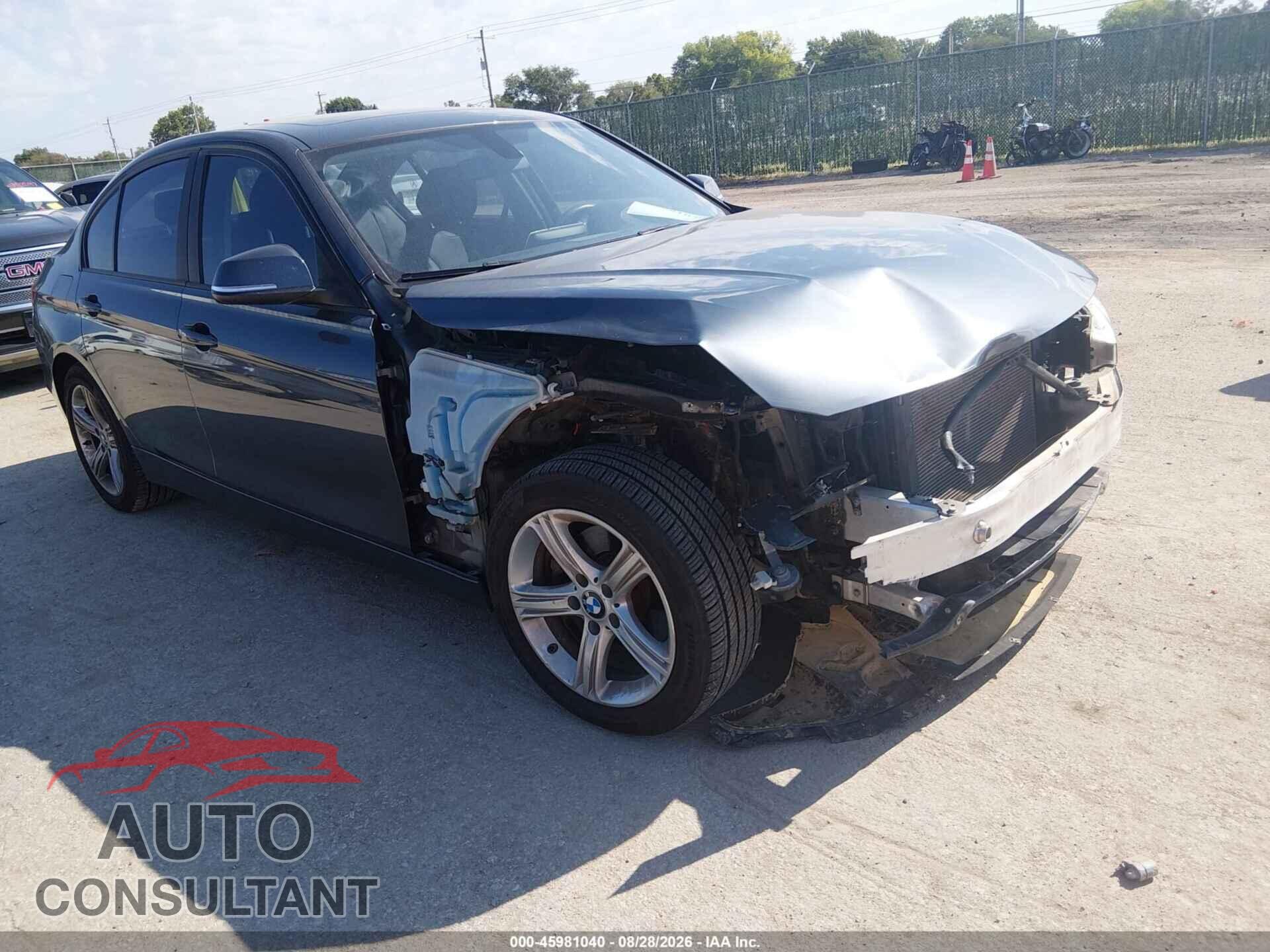 BMW 320I 2015 - WBA3C3G59FNT52042