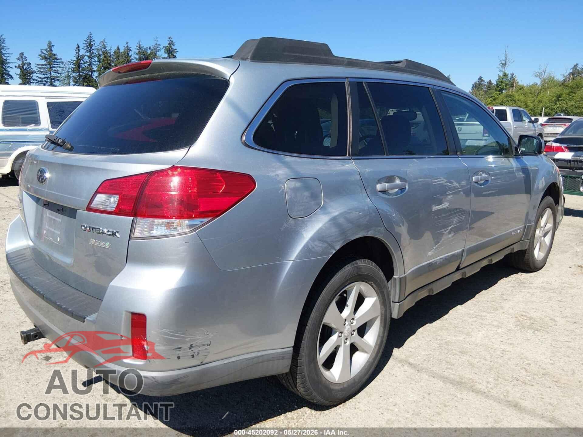 SUBARU OUTBACK 2013 - 4S4BRBGC2D3259616