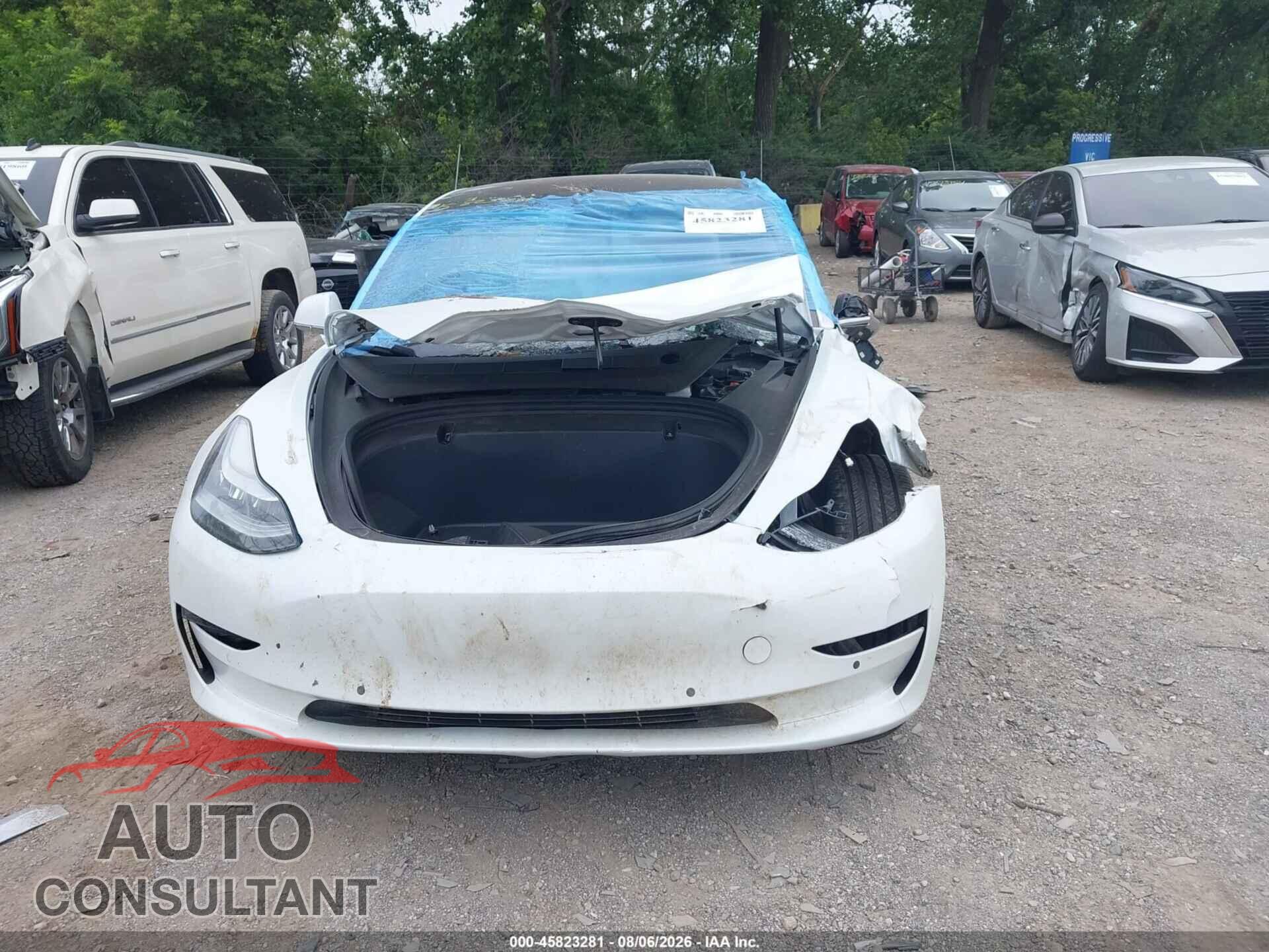 TESLA MODEL 3 2018 - 5YJ3E1EB4JF097978