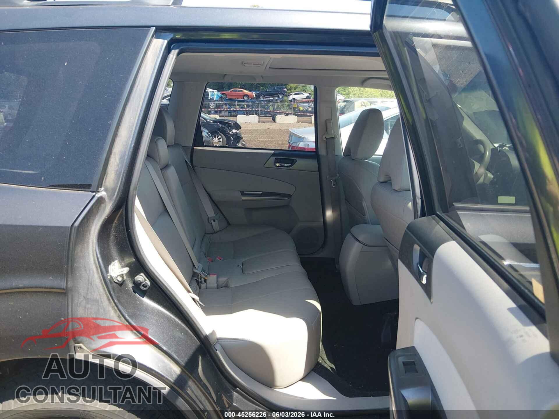 SUBARU FORESTER 2013 - JF2SHAEC4DH412280