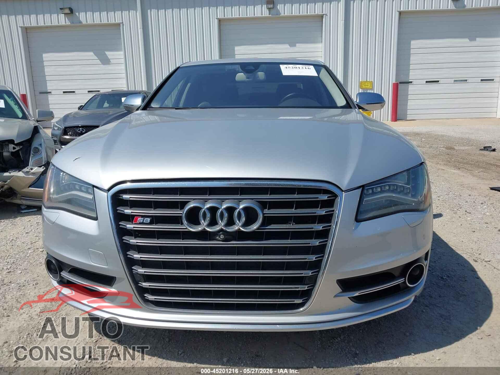 AUDI S8 2013 - WAUD2AFD2DN009154
