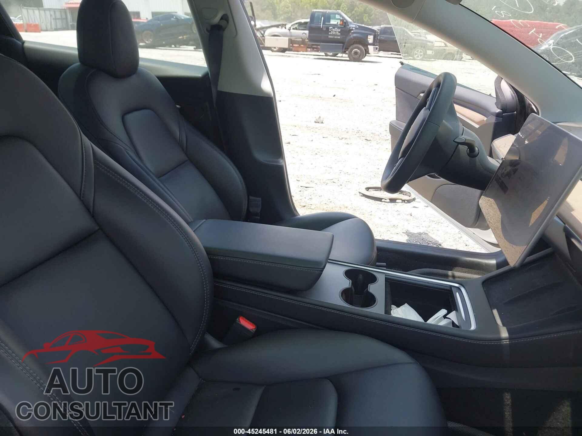 TESLA MODEL 3 2021 - 5YJ3E1EA8MF064381