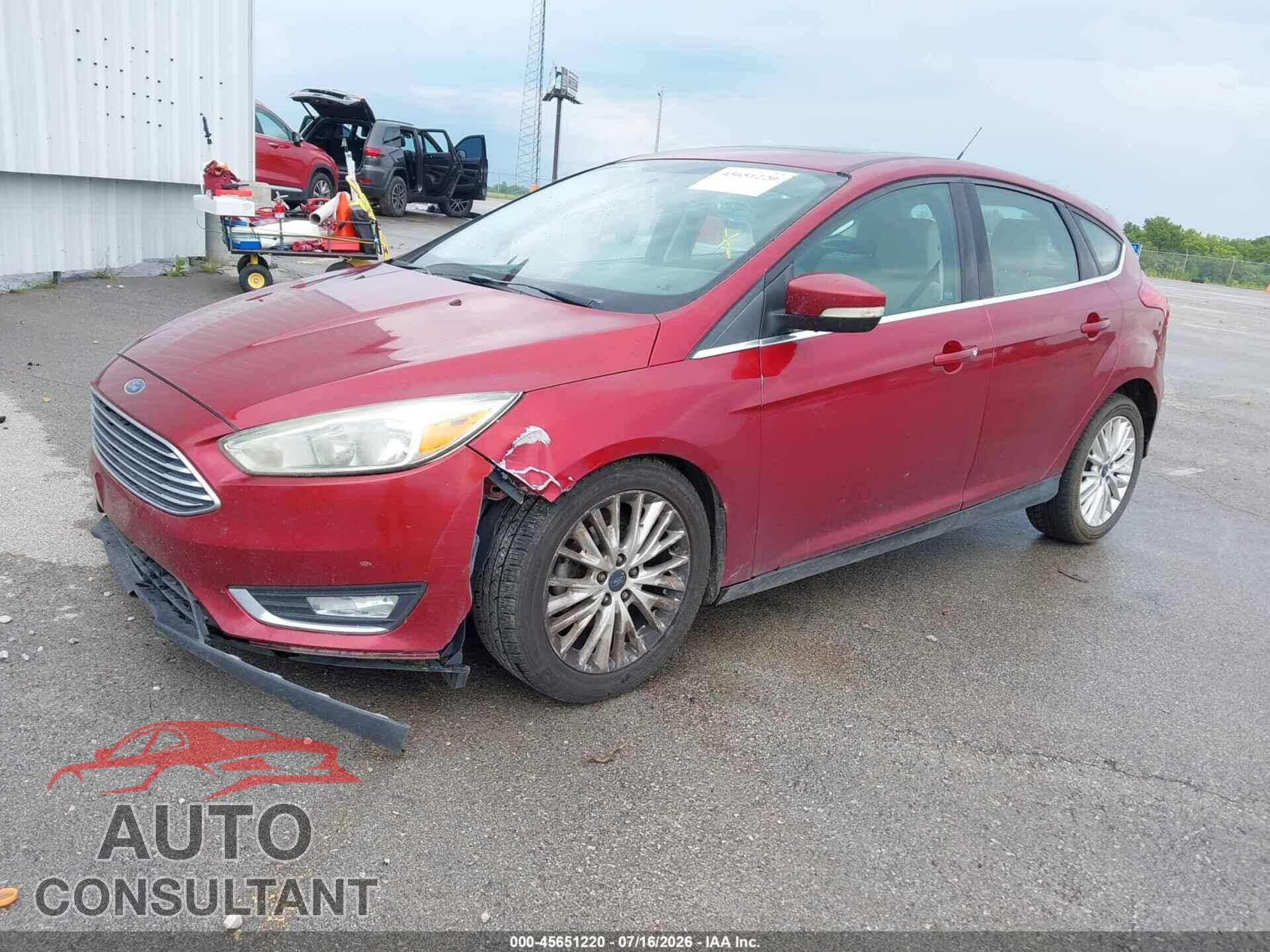 FORD FOCUS 2017 - 1FADP3N26HL272870