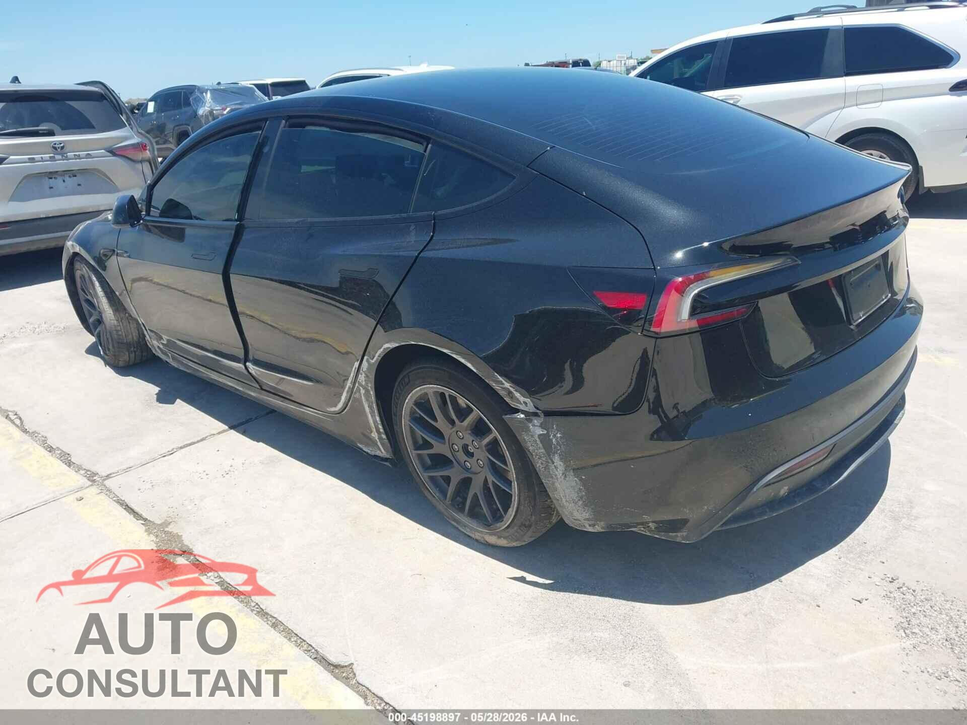 TESLA MODEL 3 2026 - 5YJ3E1EA2TF142765