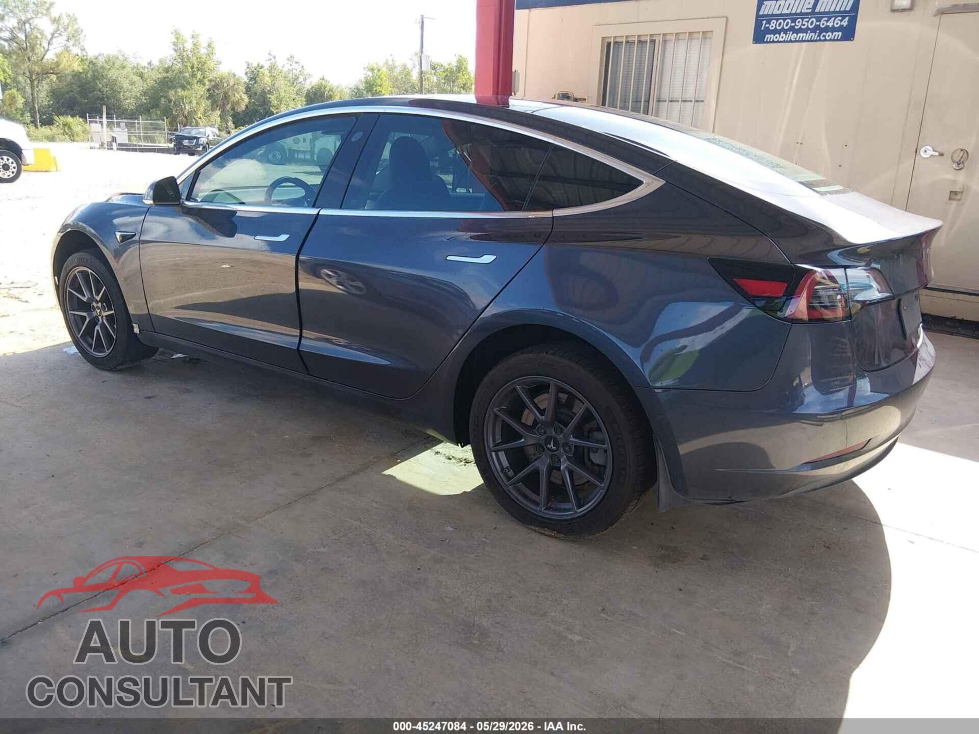 TESLA MODEL 3 2019 - 5YJ3E1EB8KF209814