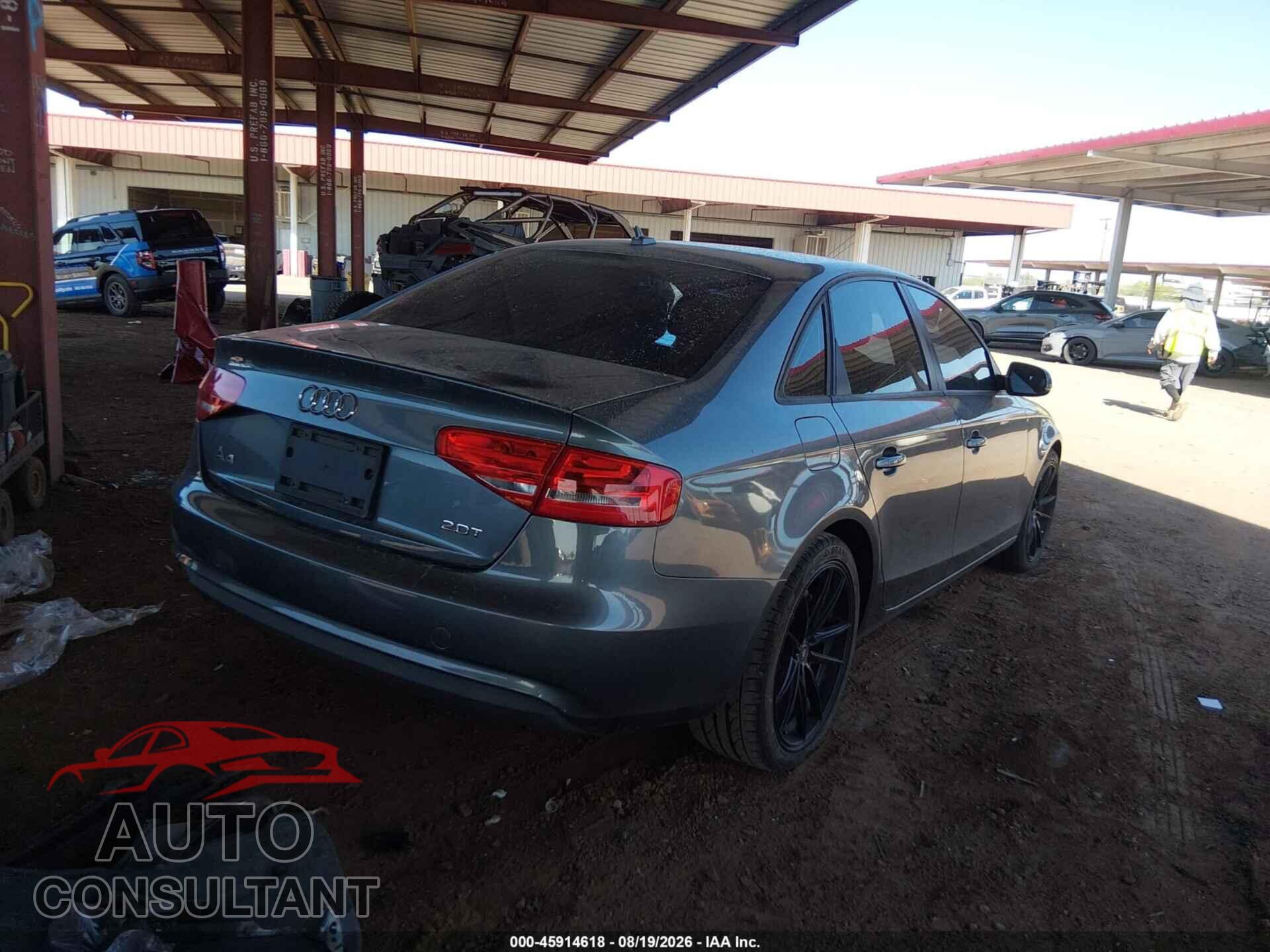 AUDI A4 2013 - WAUAFAFL8DA083040