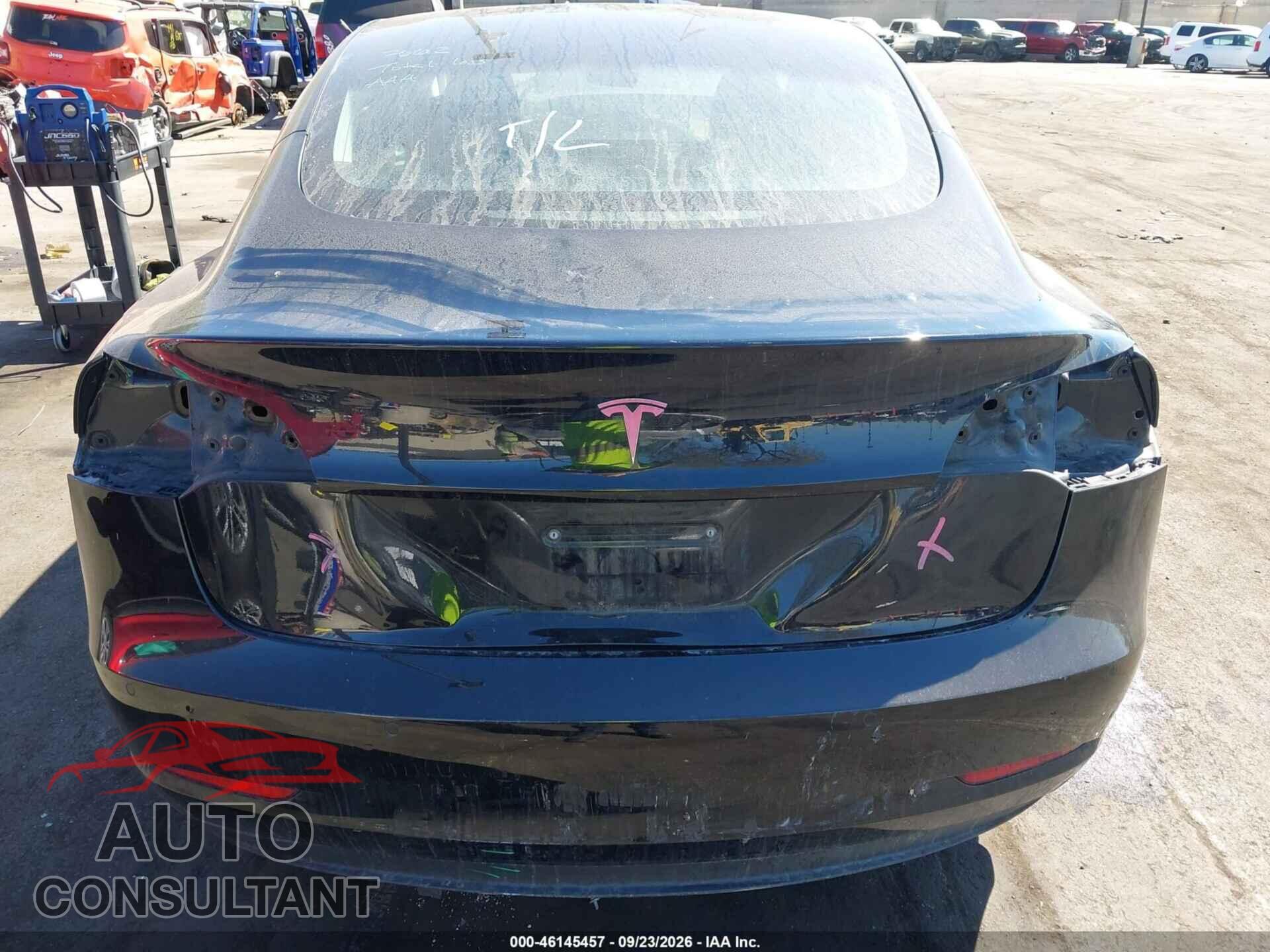 TESLA MODEL 3 2019 - 5YJ3E1EA5KF352324