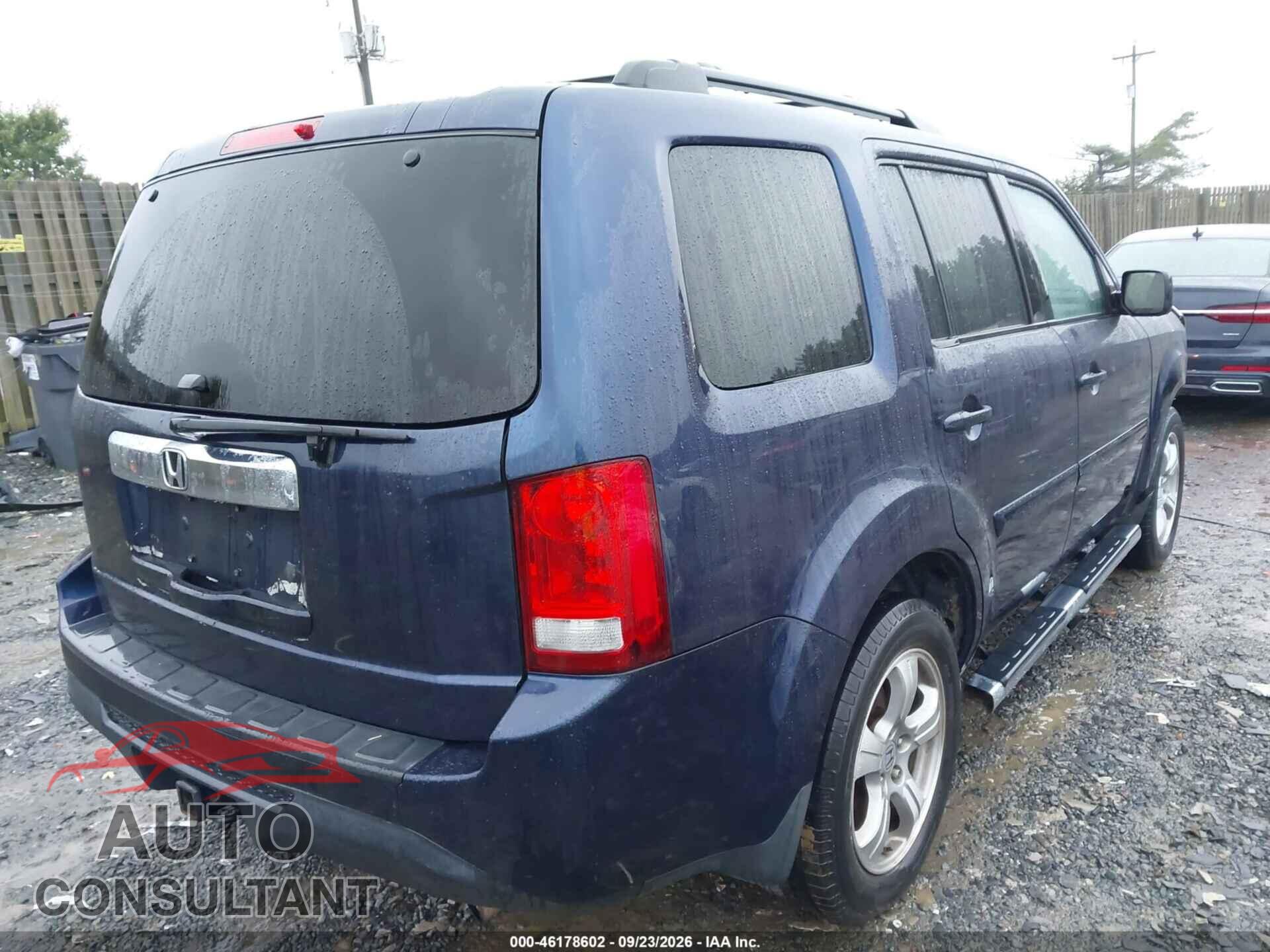HONDA PILOT 2013 - 5FNYF4H50DB075085