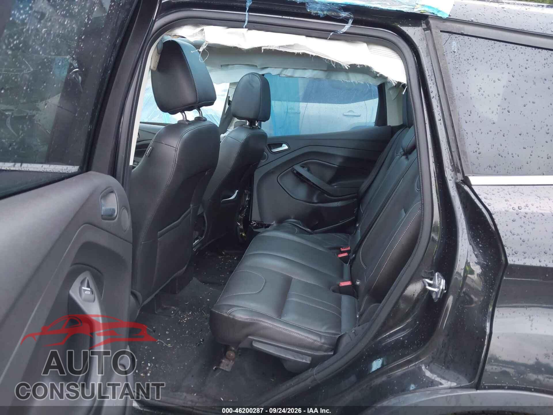 FORD ESCAPE 2013 - 1FMCU9J93DUB20355