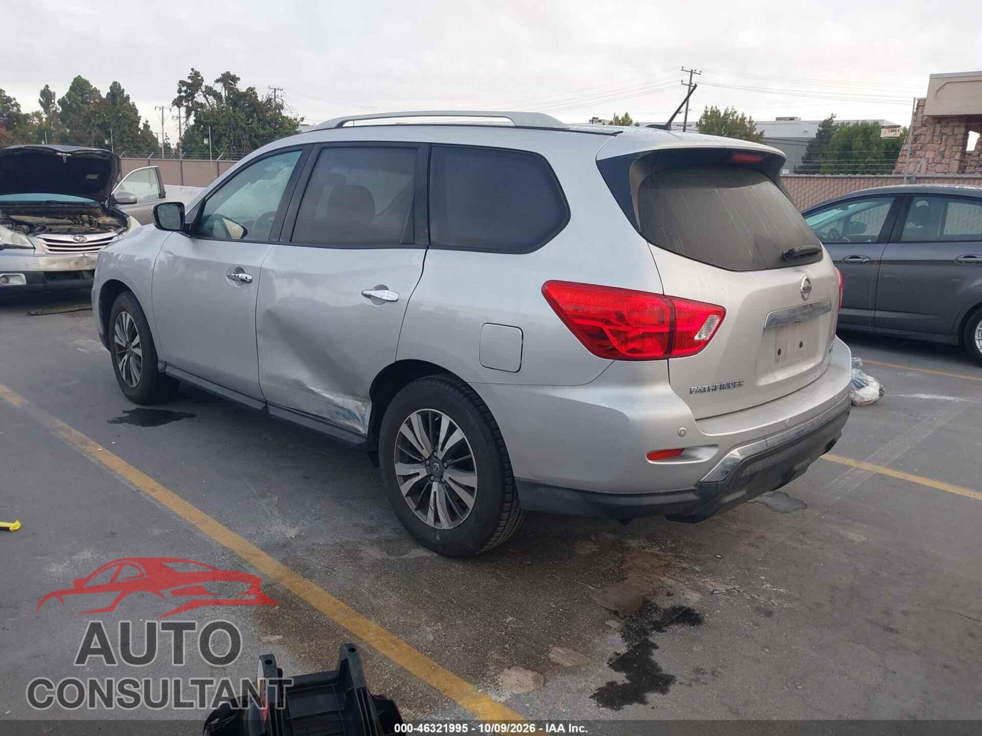 NISSAN PATHFINDER 2017 - 5N1DR2MN1HC679792