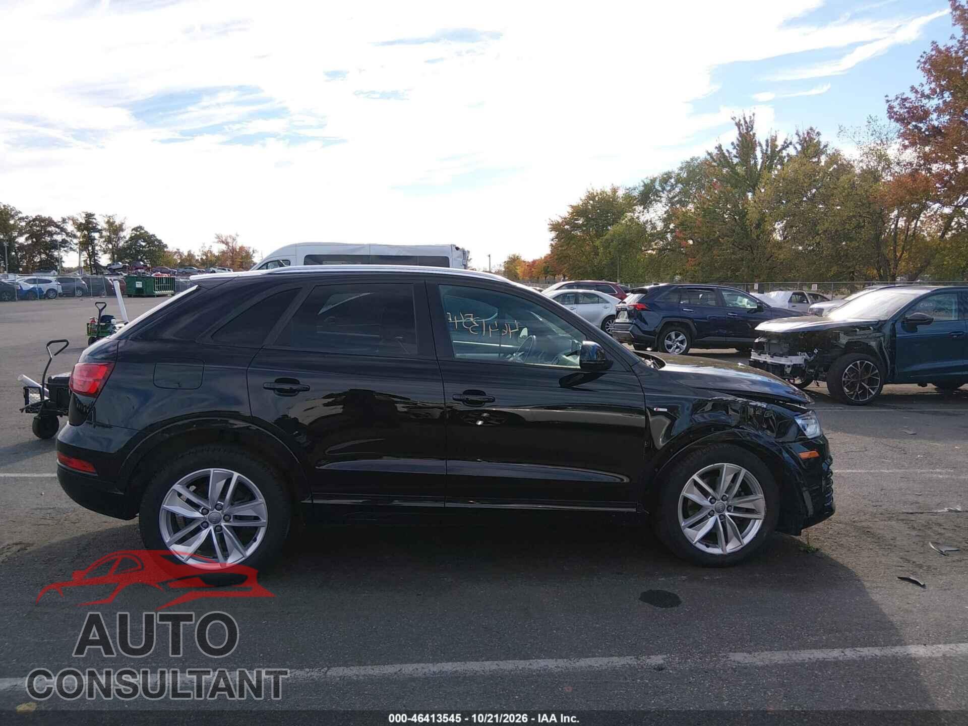 AUDI Q3 2018 - WA1ECCFS9JR024683